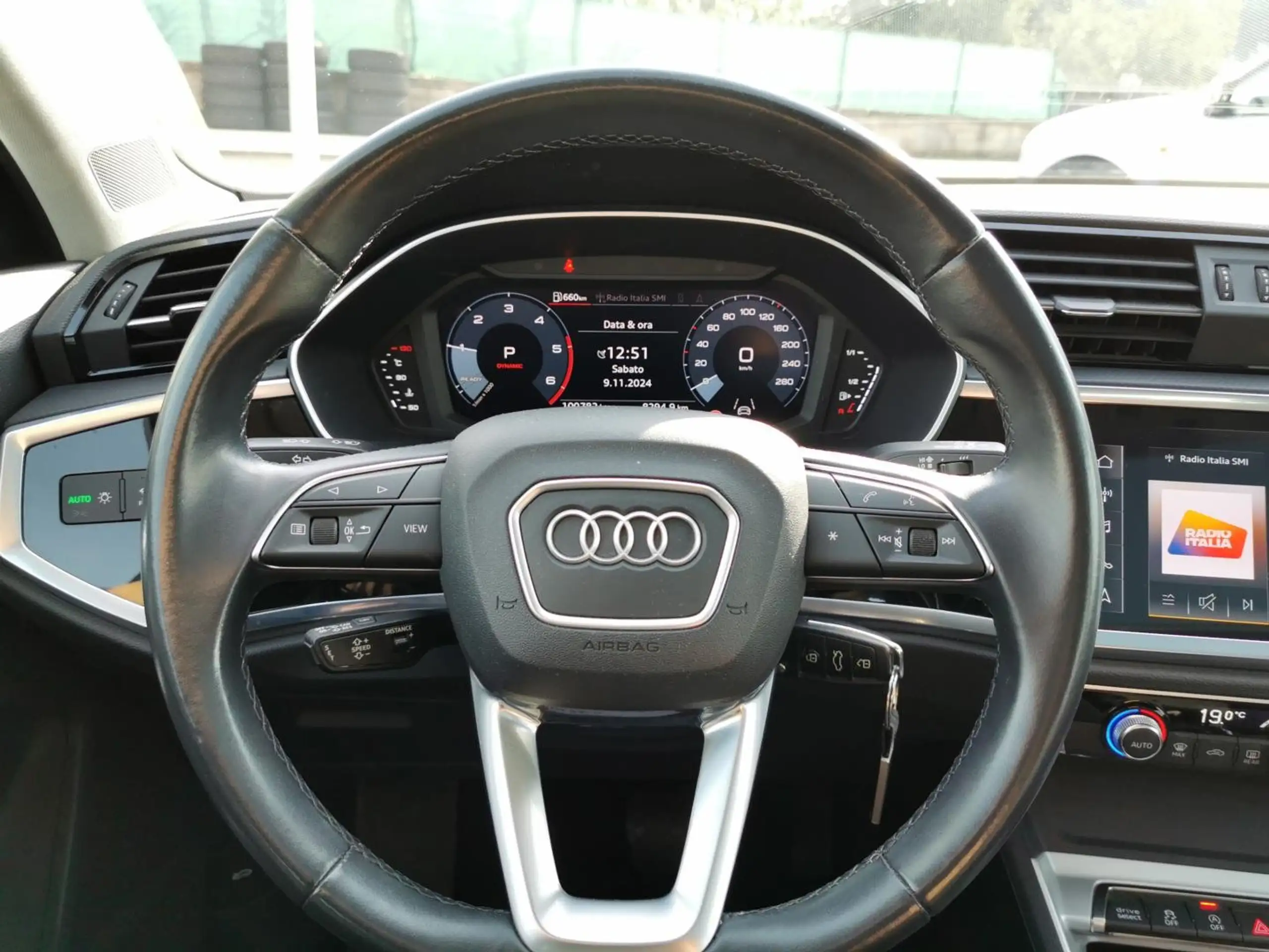 Audi - Q3