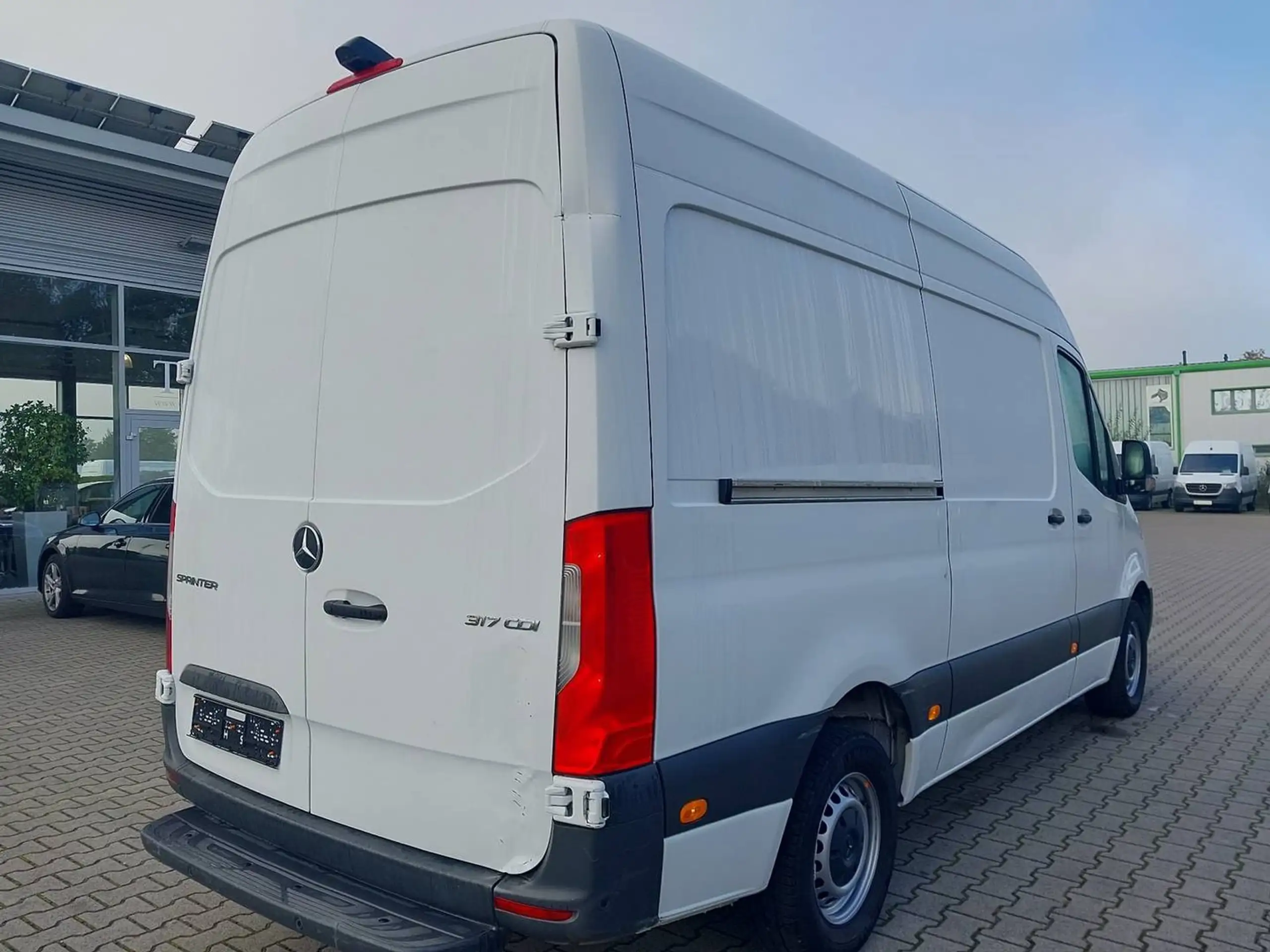 Mercedes-Benz - Sprinter