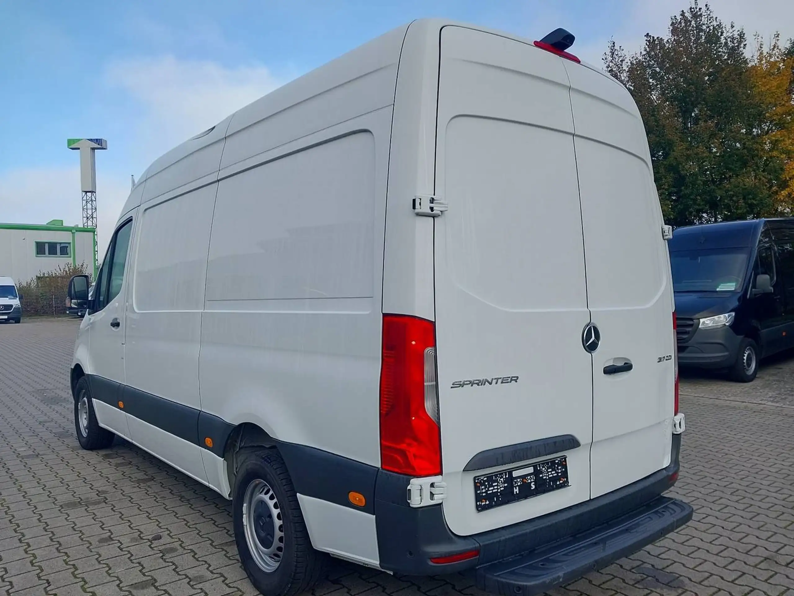 Mercedes-Benz - Sprinter