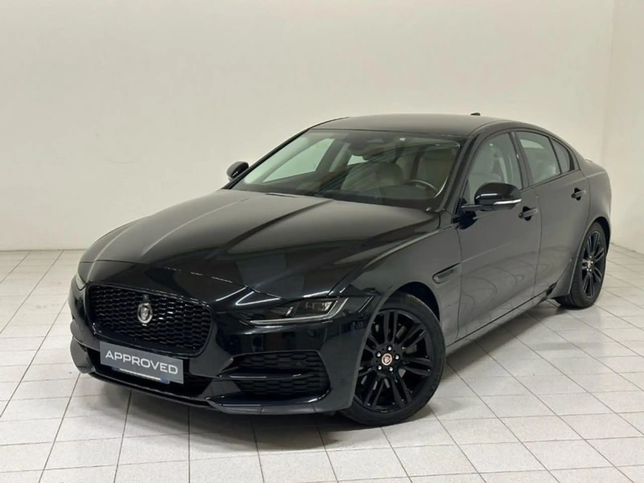 Jaguar - XE