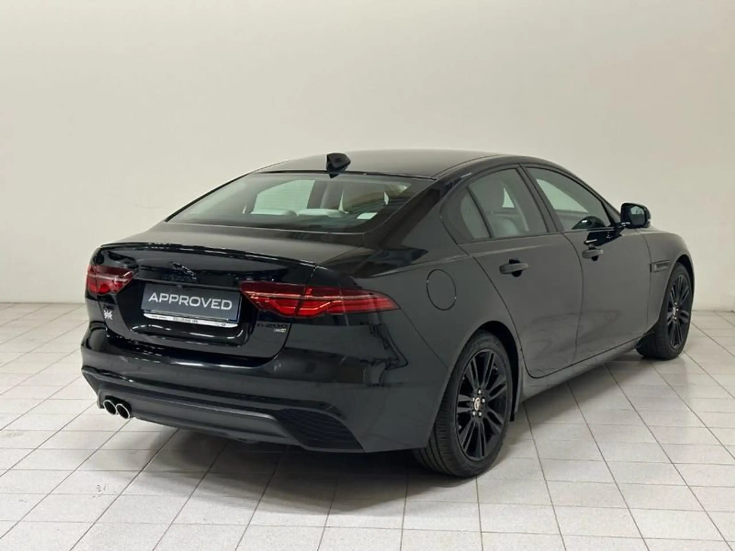 Jaguar - XE