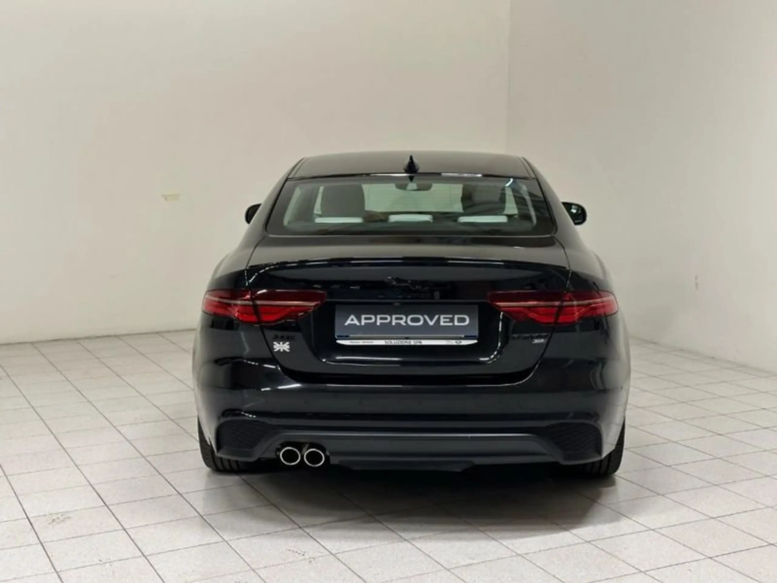 Jaguar - XE