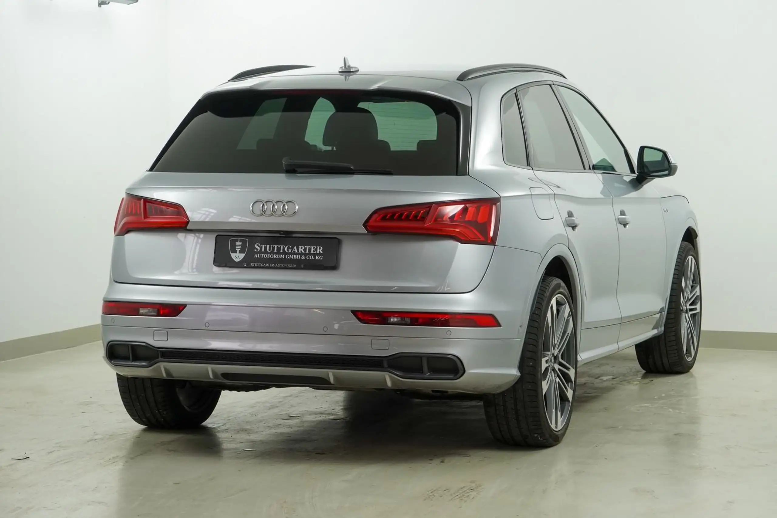 Audi - SQ5