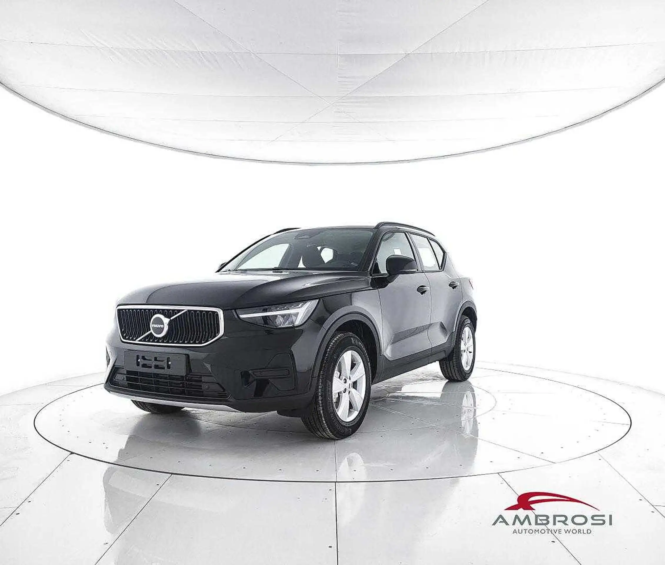 Volvo - XC40