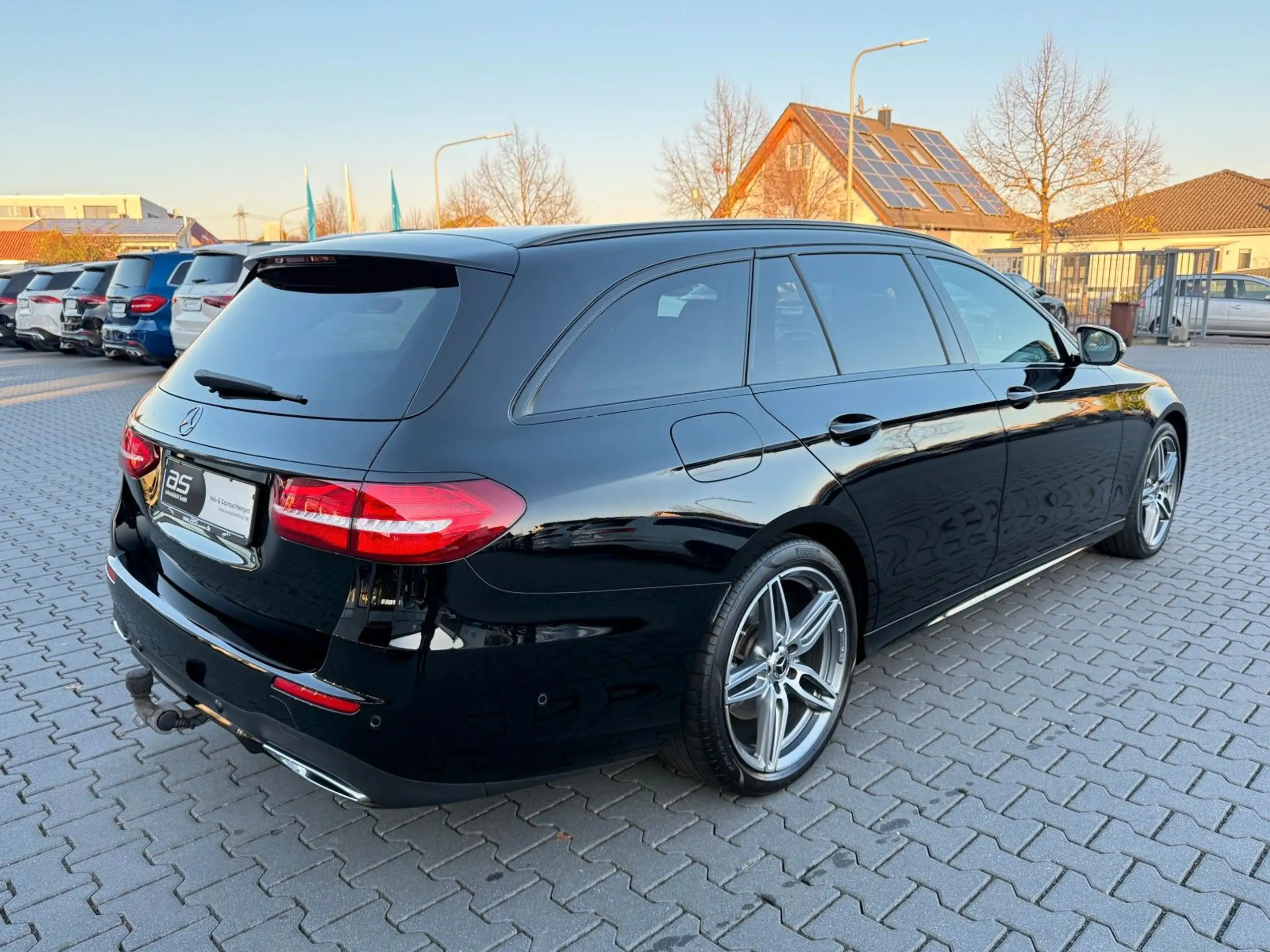 Mercedes-Benz - E 400