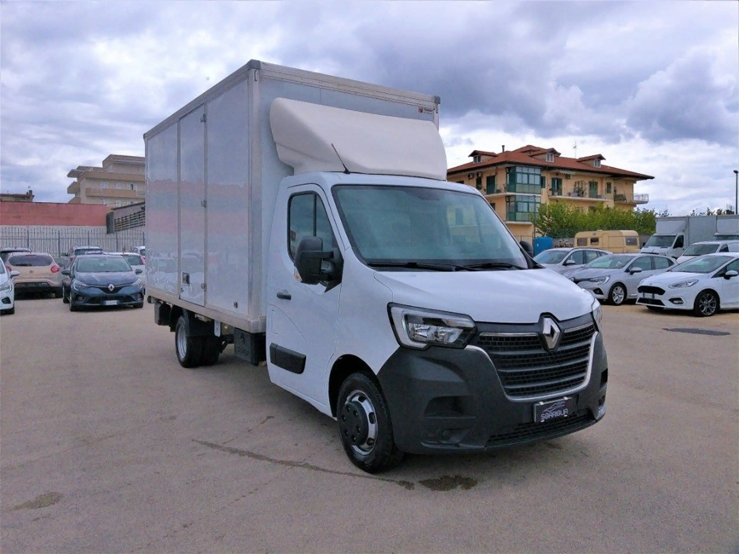 Renault - Master