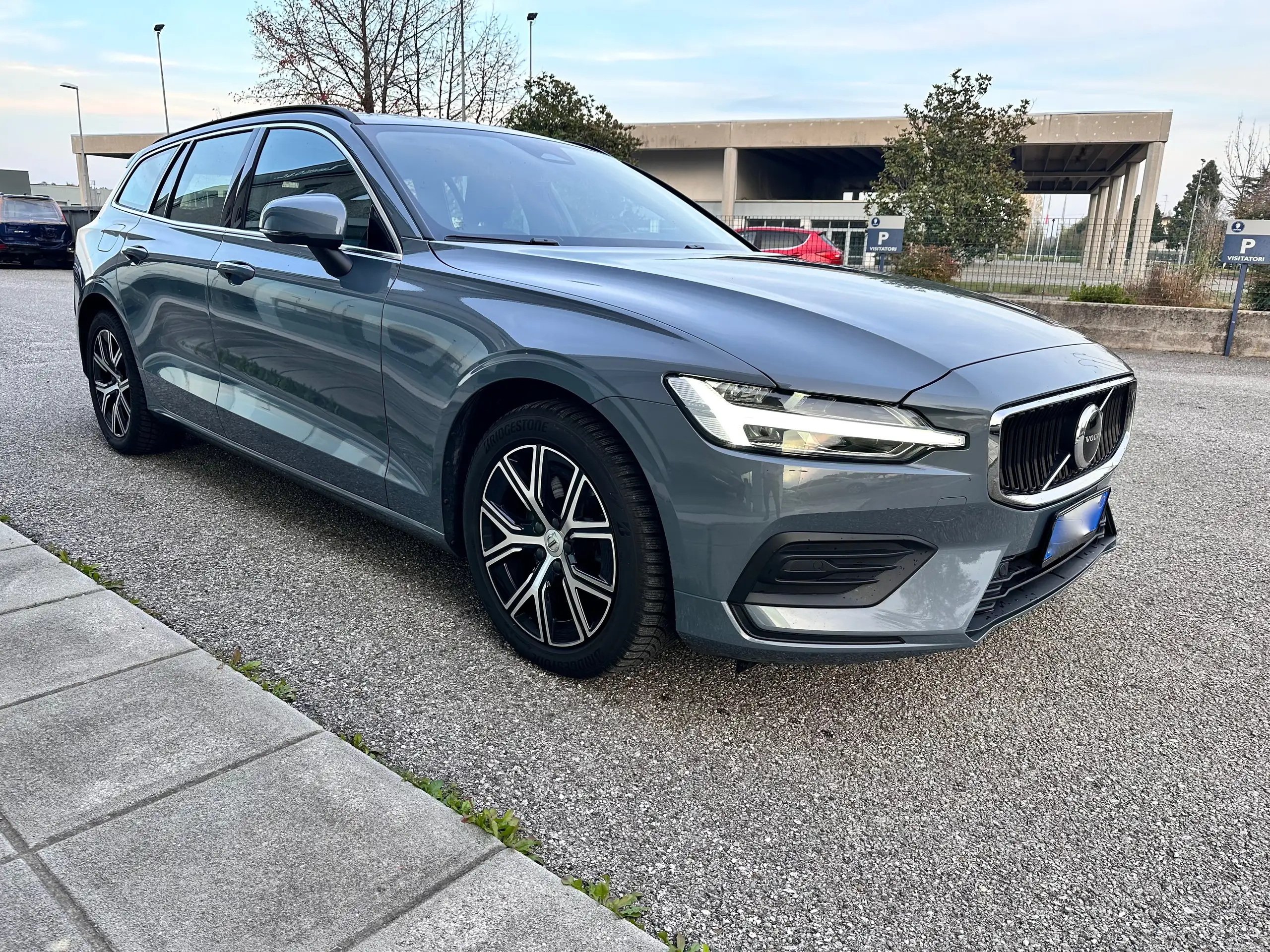 Volvo - V60