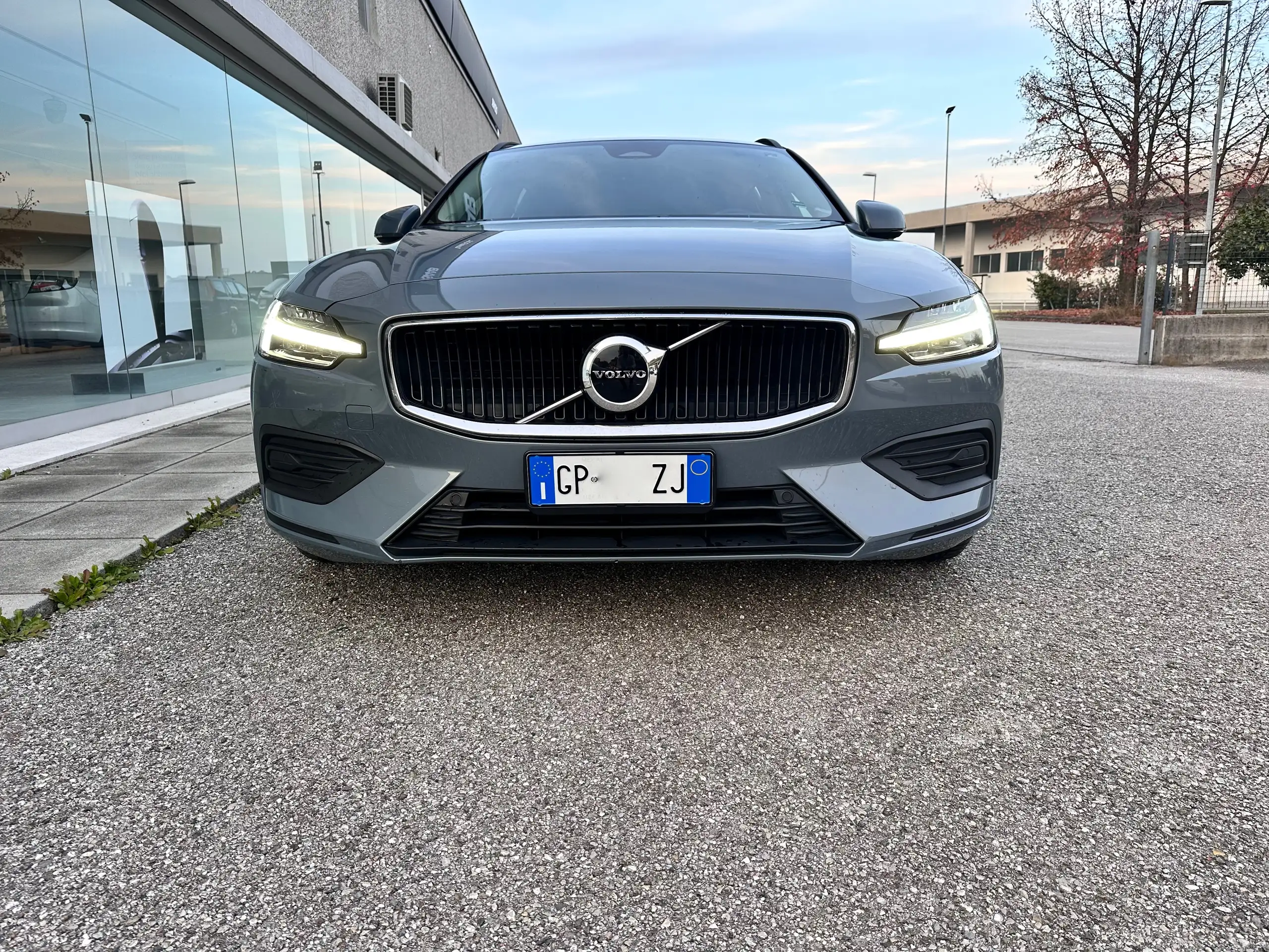 Volvo - V60