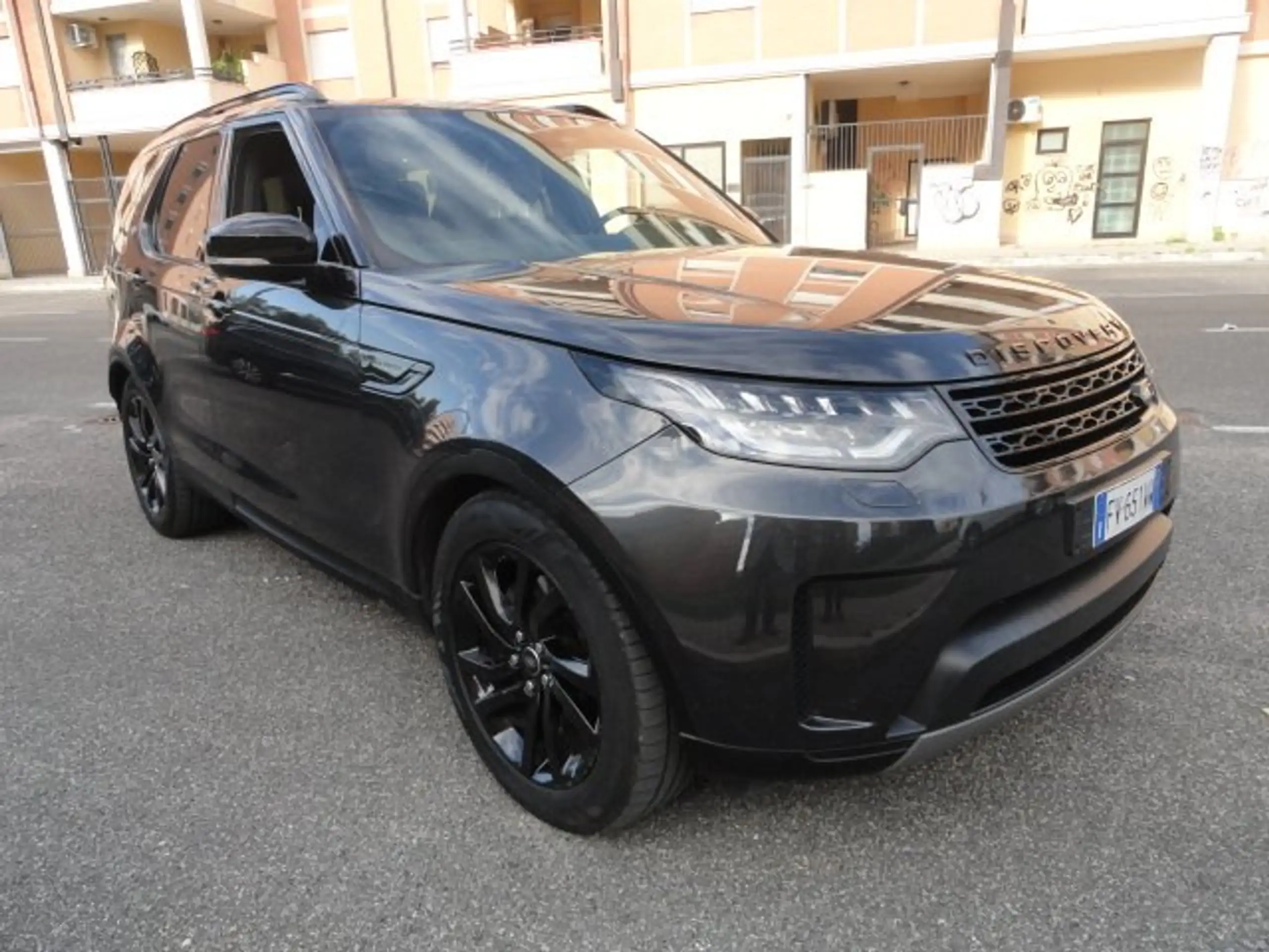 Land Rover - Discovery