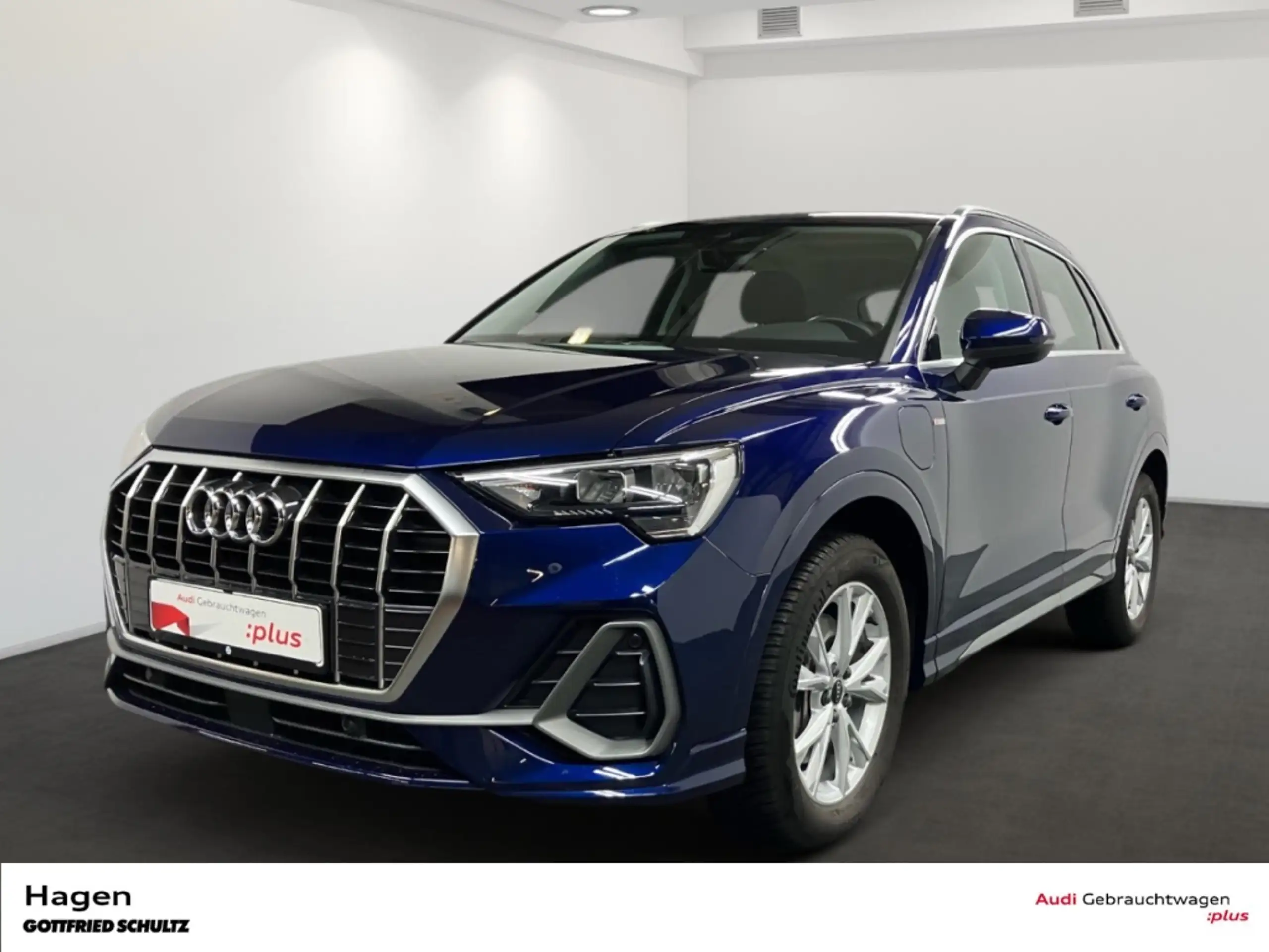 Audi - Q3