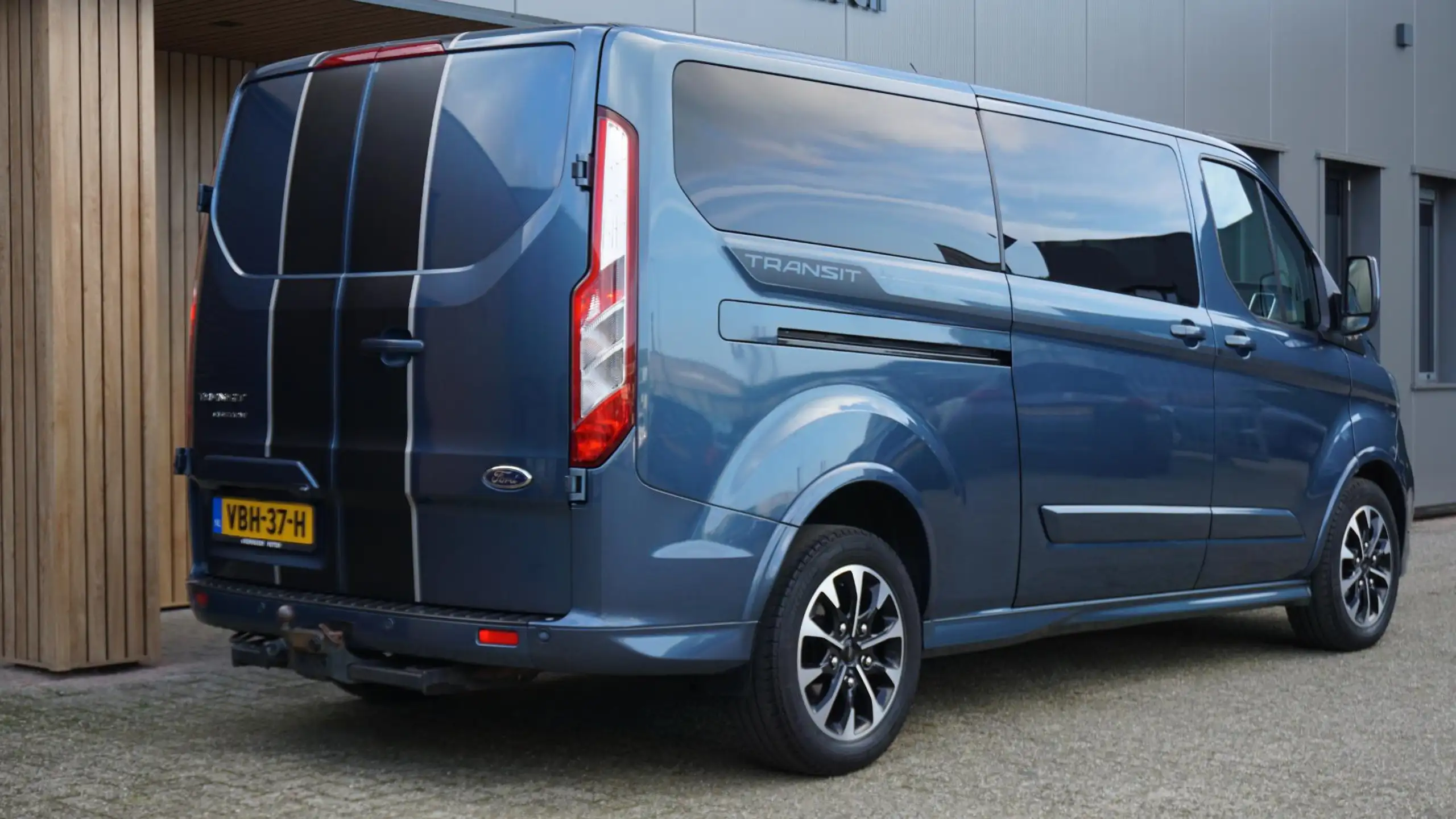 Ford - Transit Custom