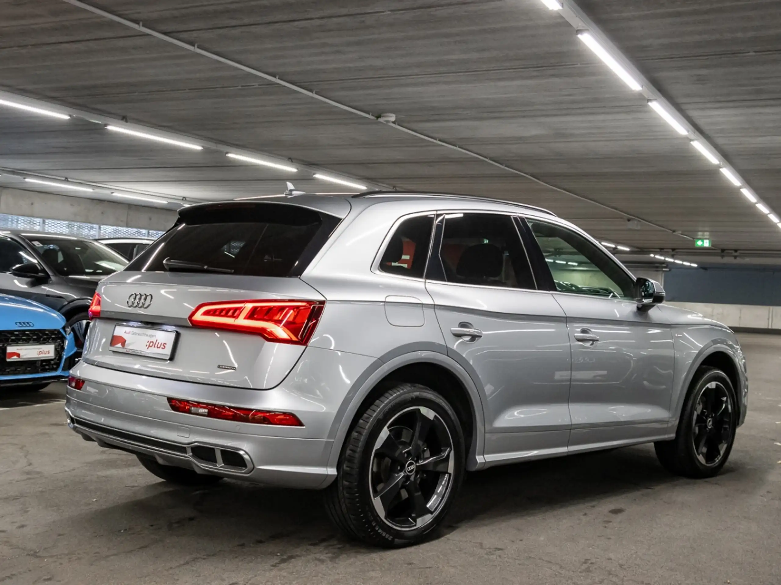 Audi - Q5