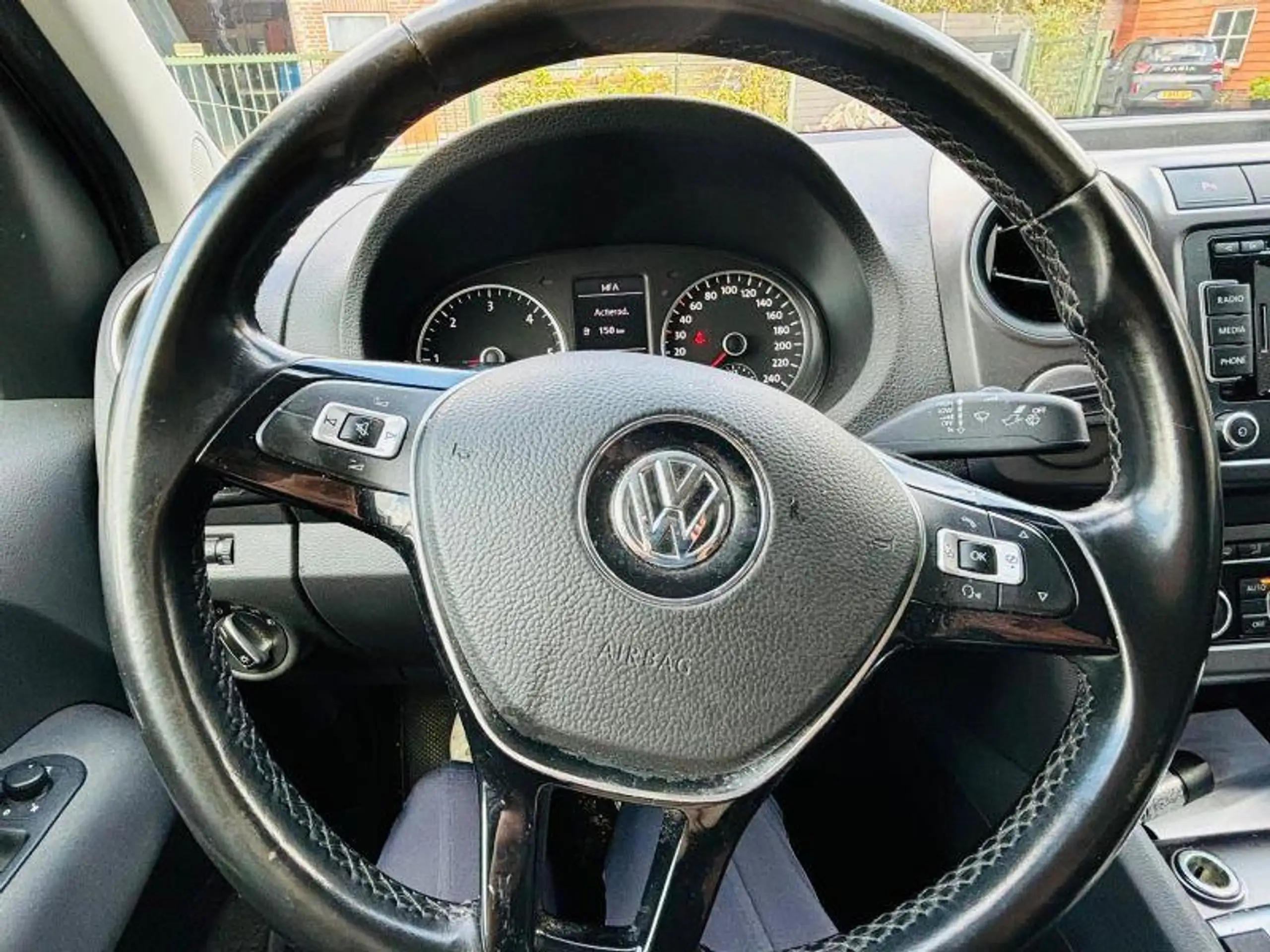 Volkswagen - Amarok