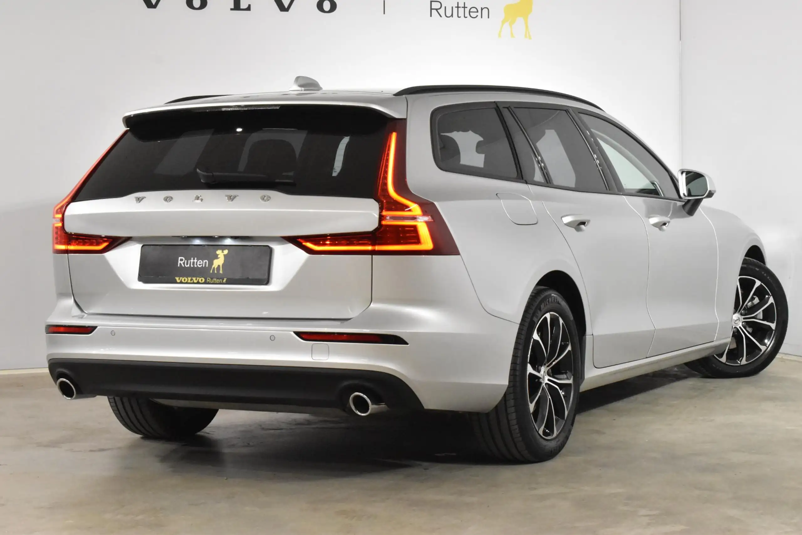 Volvo - V60