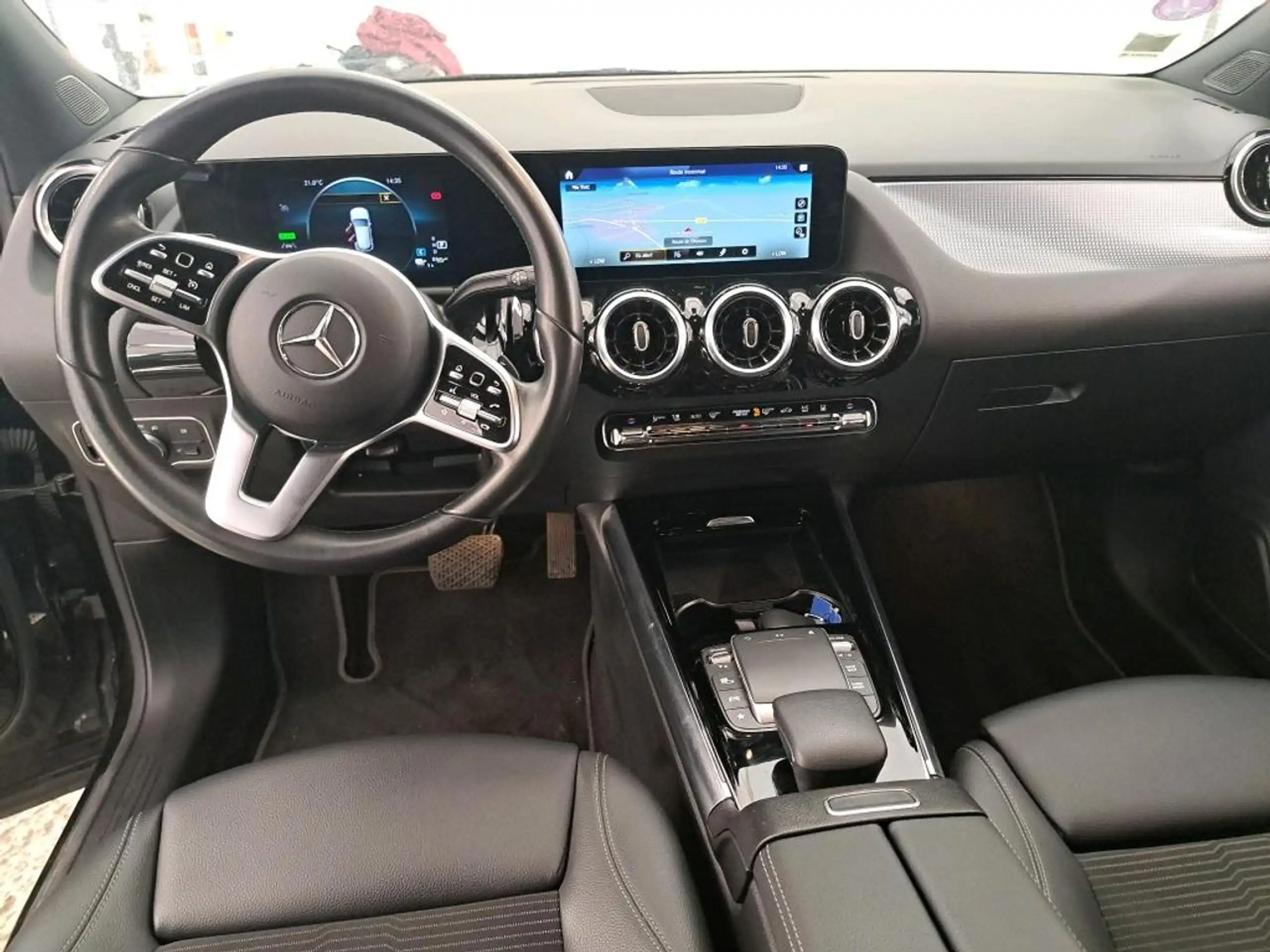 Mercedes-Benz - GLA 250