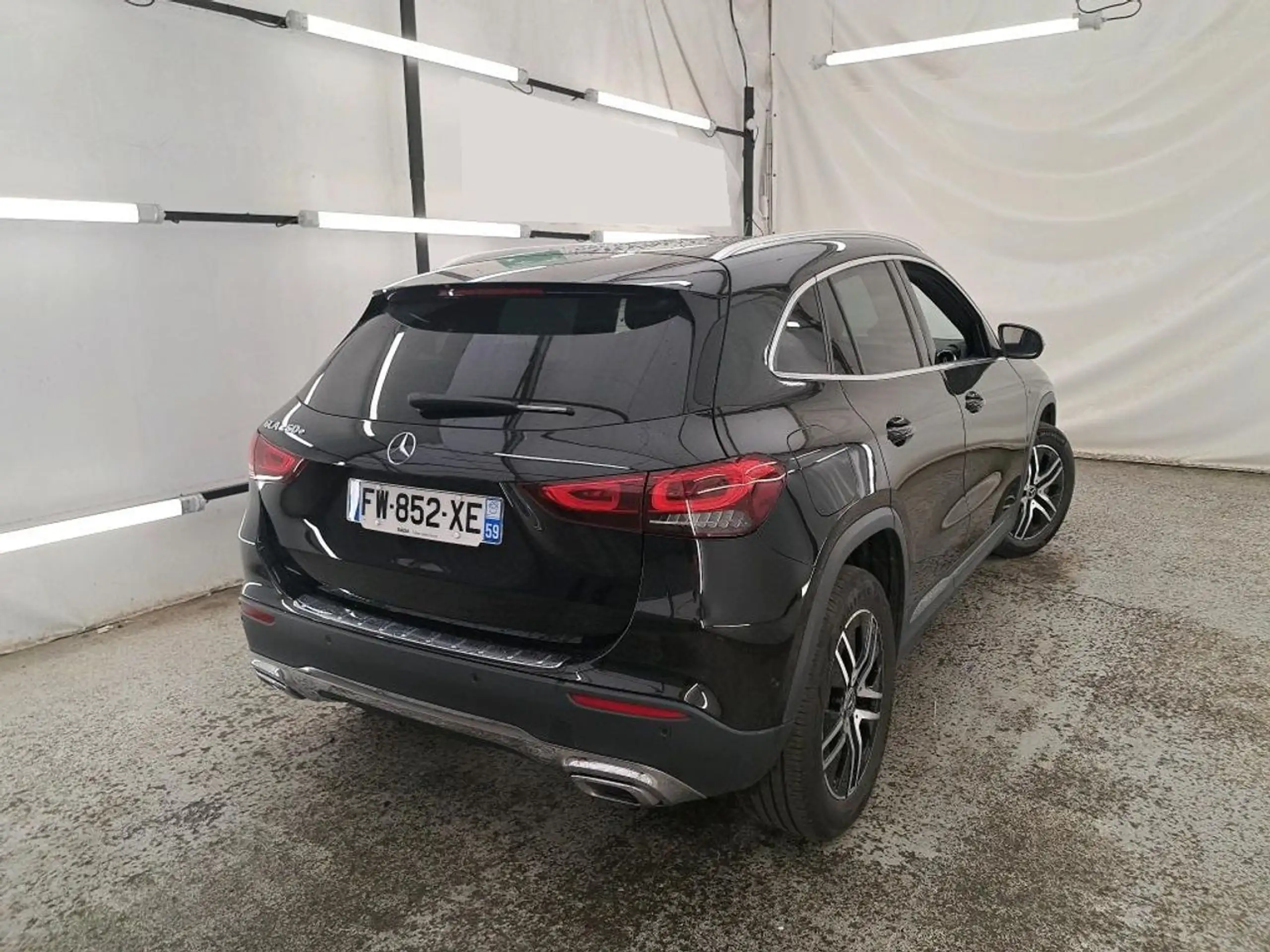 Mercedes-Benz - GLA 250