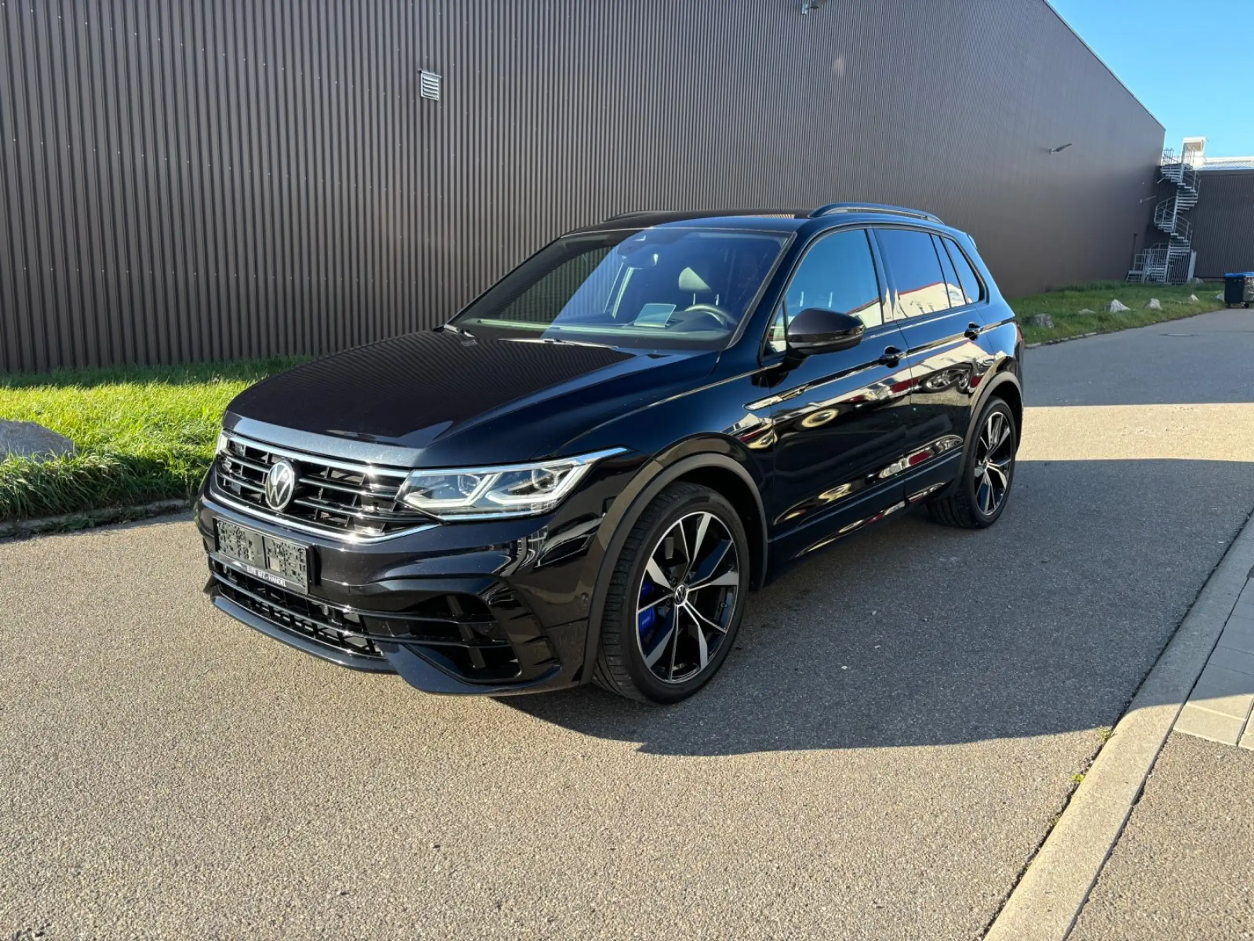 Volkswagen - Tiguan