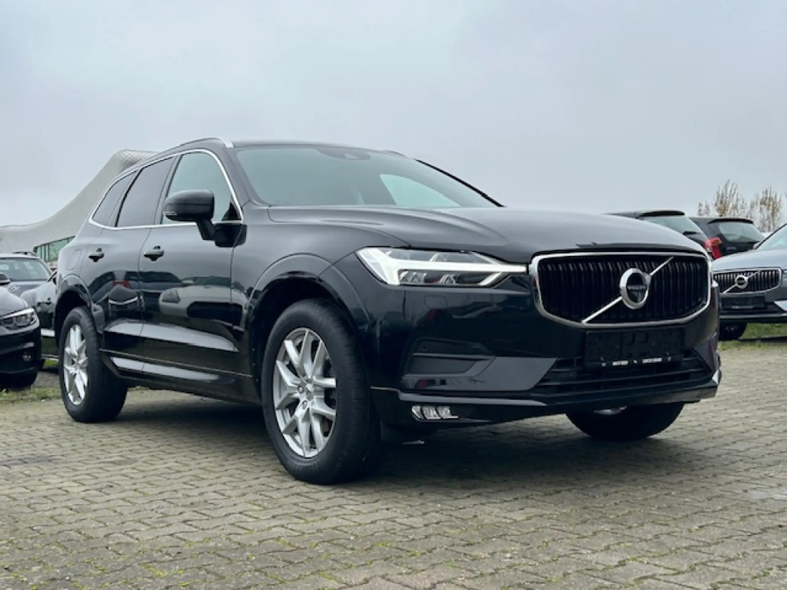 Volvo - XC60