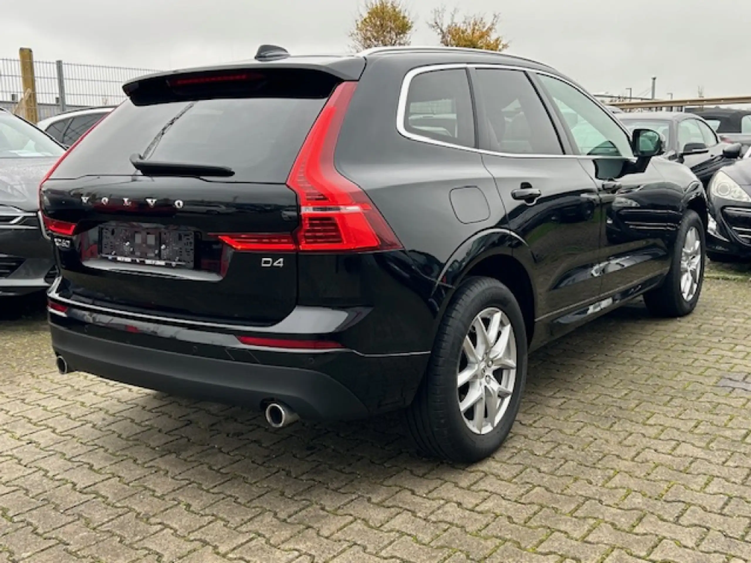 Volvo - XC60