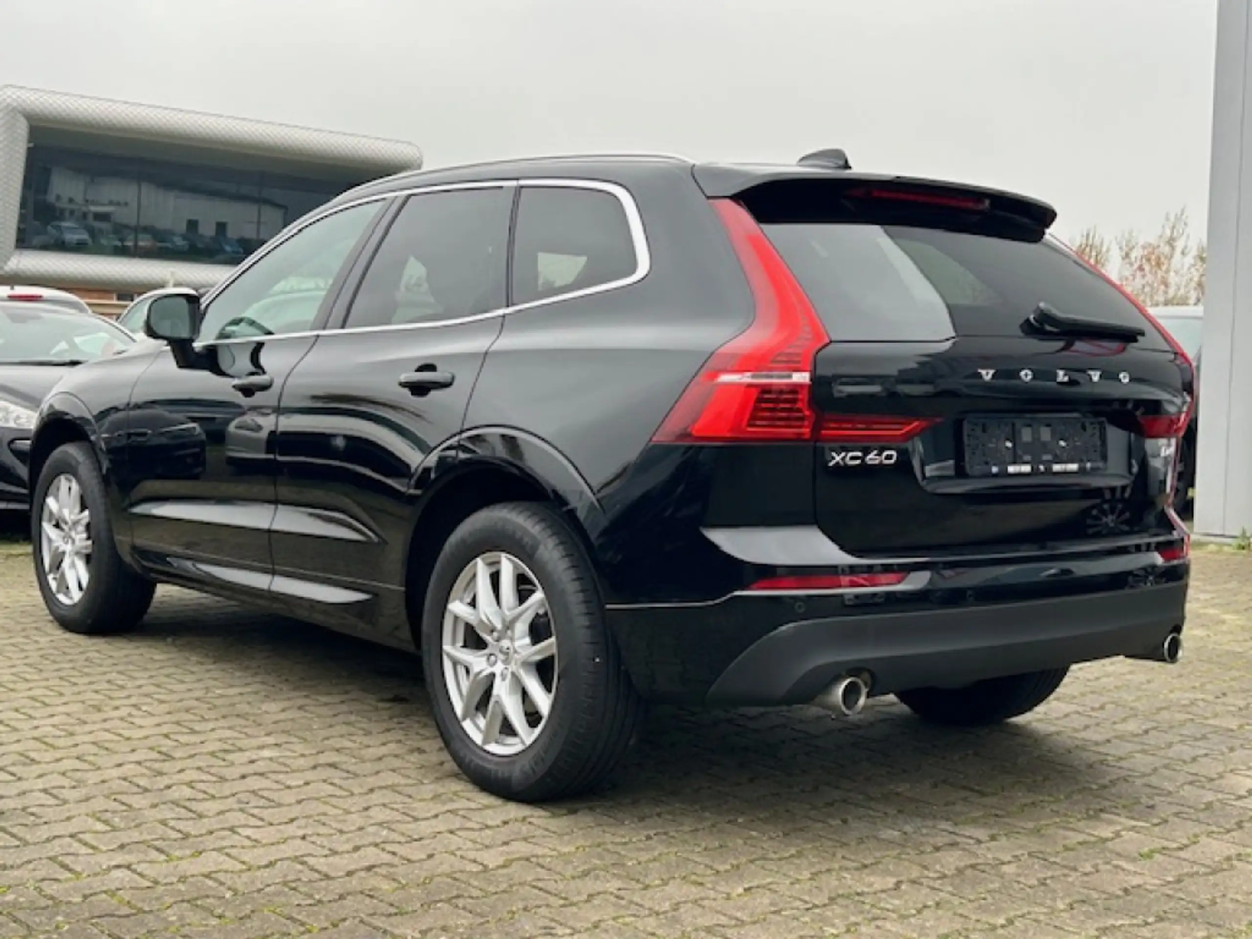 Volvo - XC60