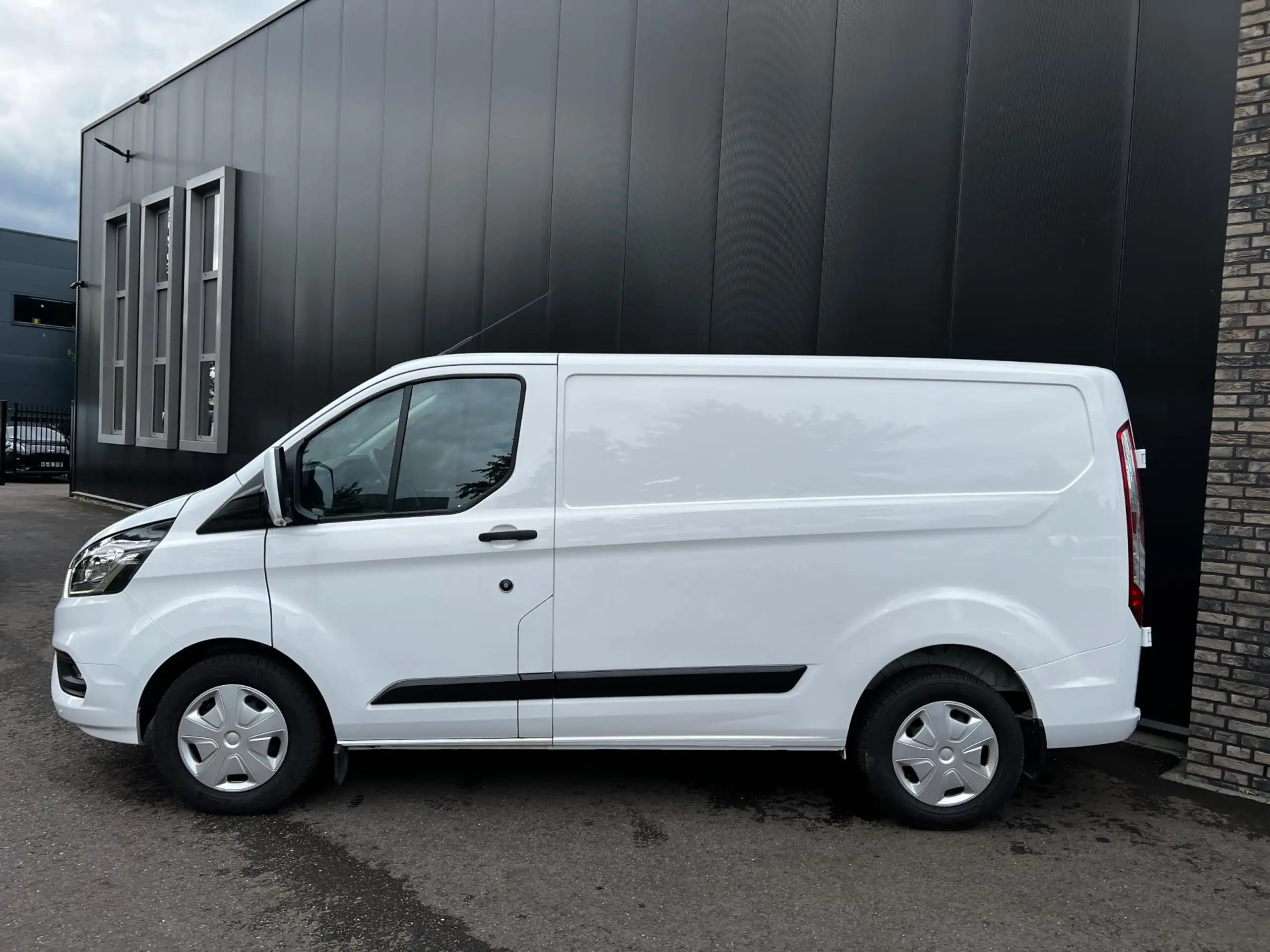 Ford - Transit Custom