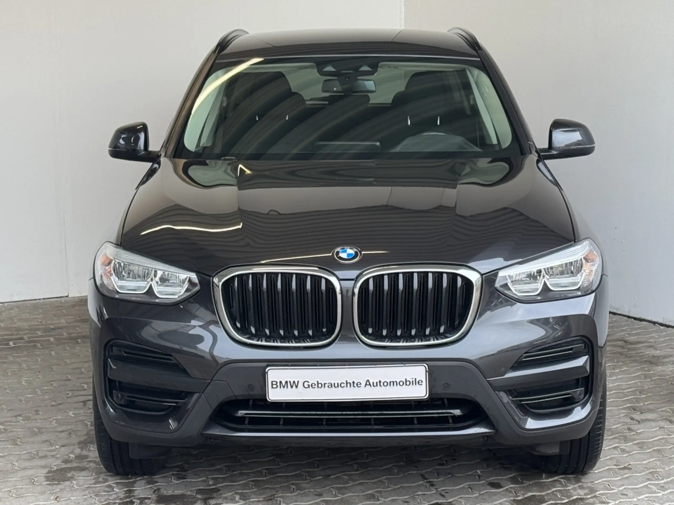 BMW - X3