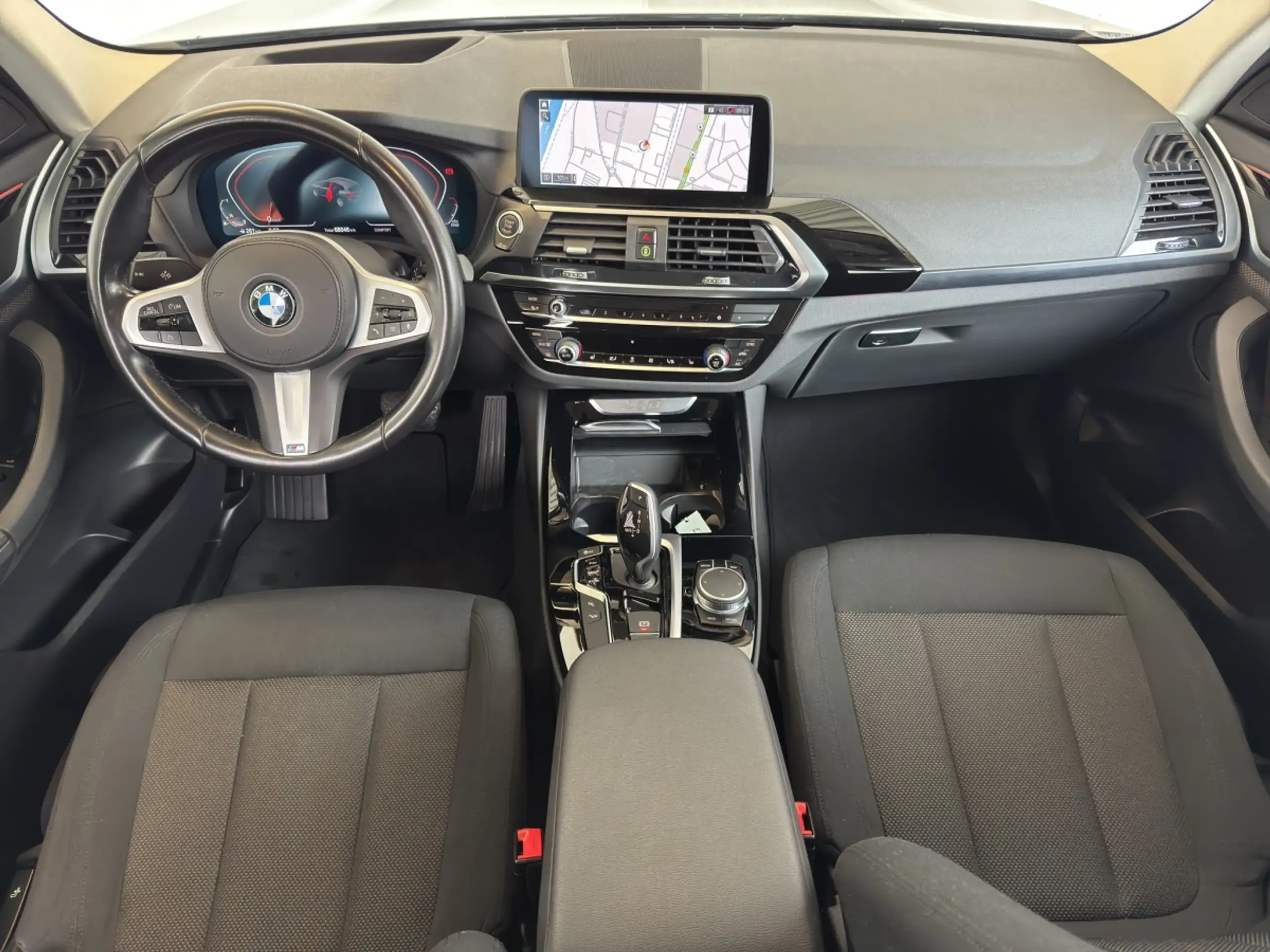 BMW - X3