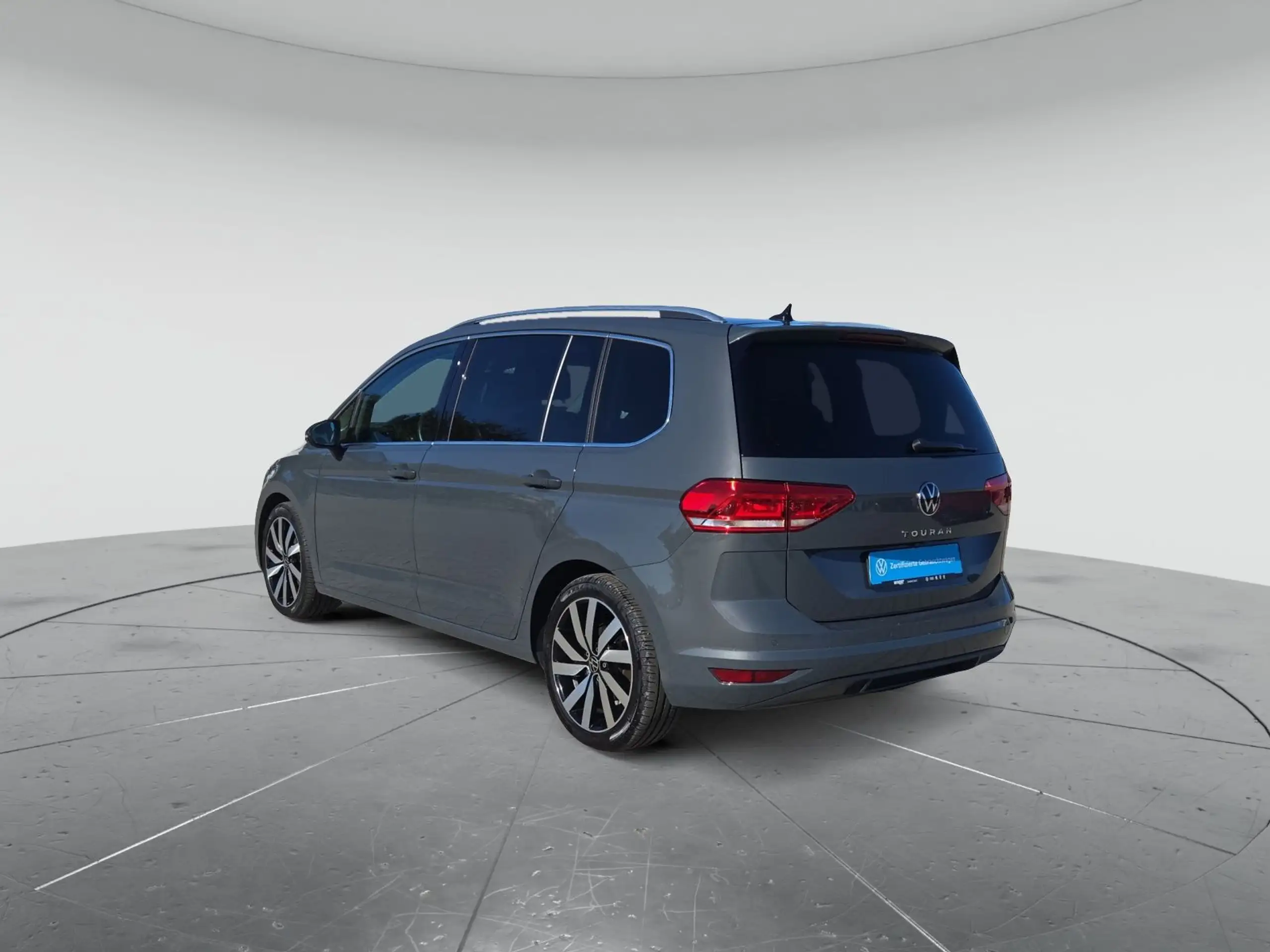 Volkswagen - Touran