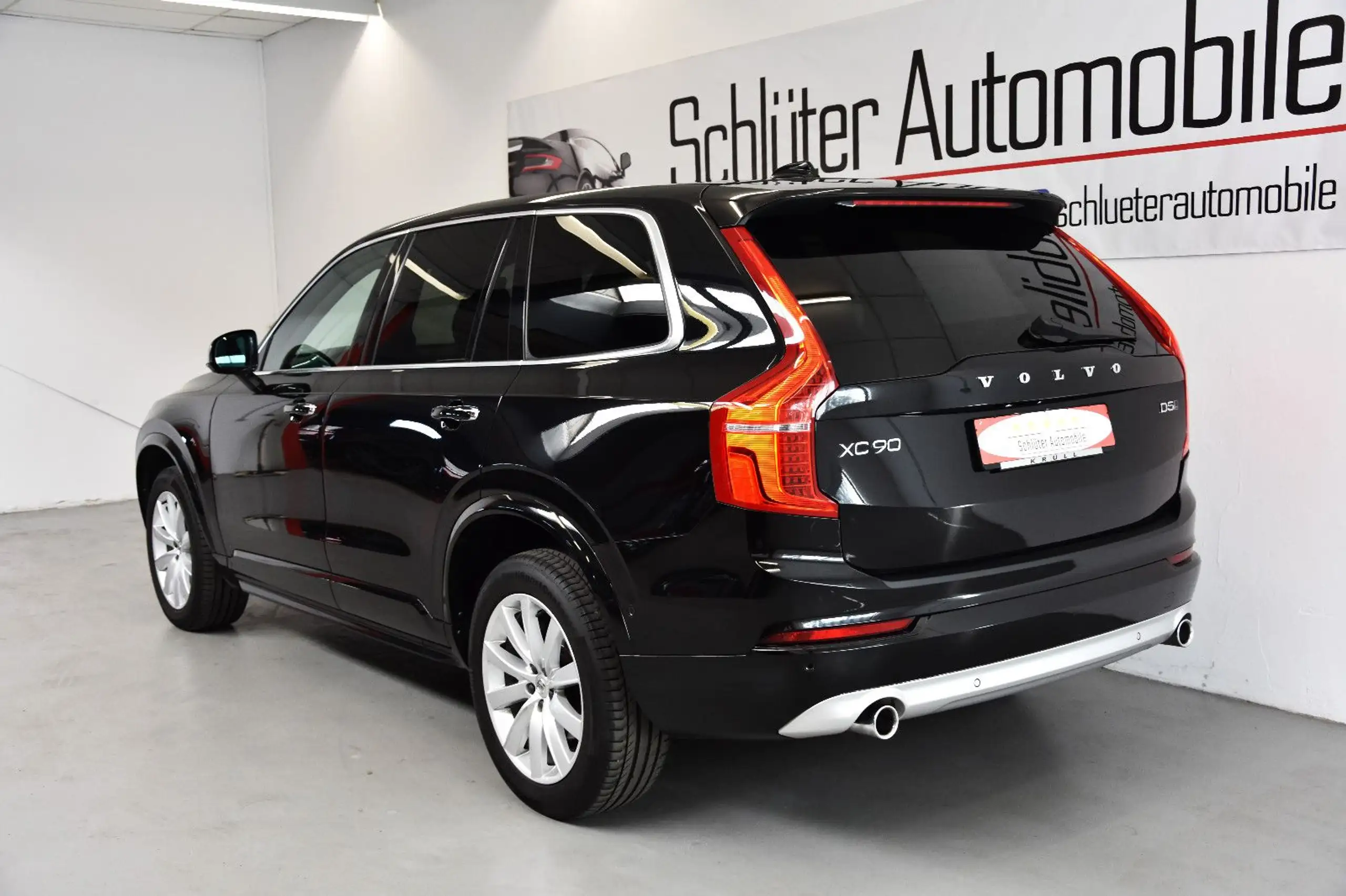 Volvo - XC90