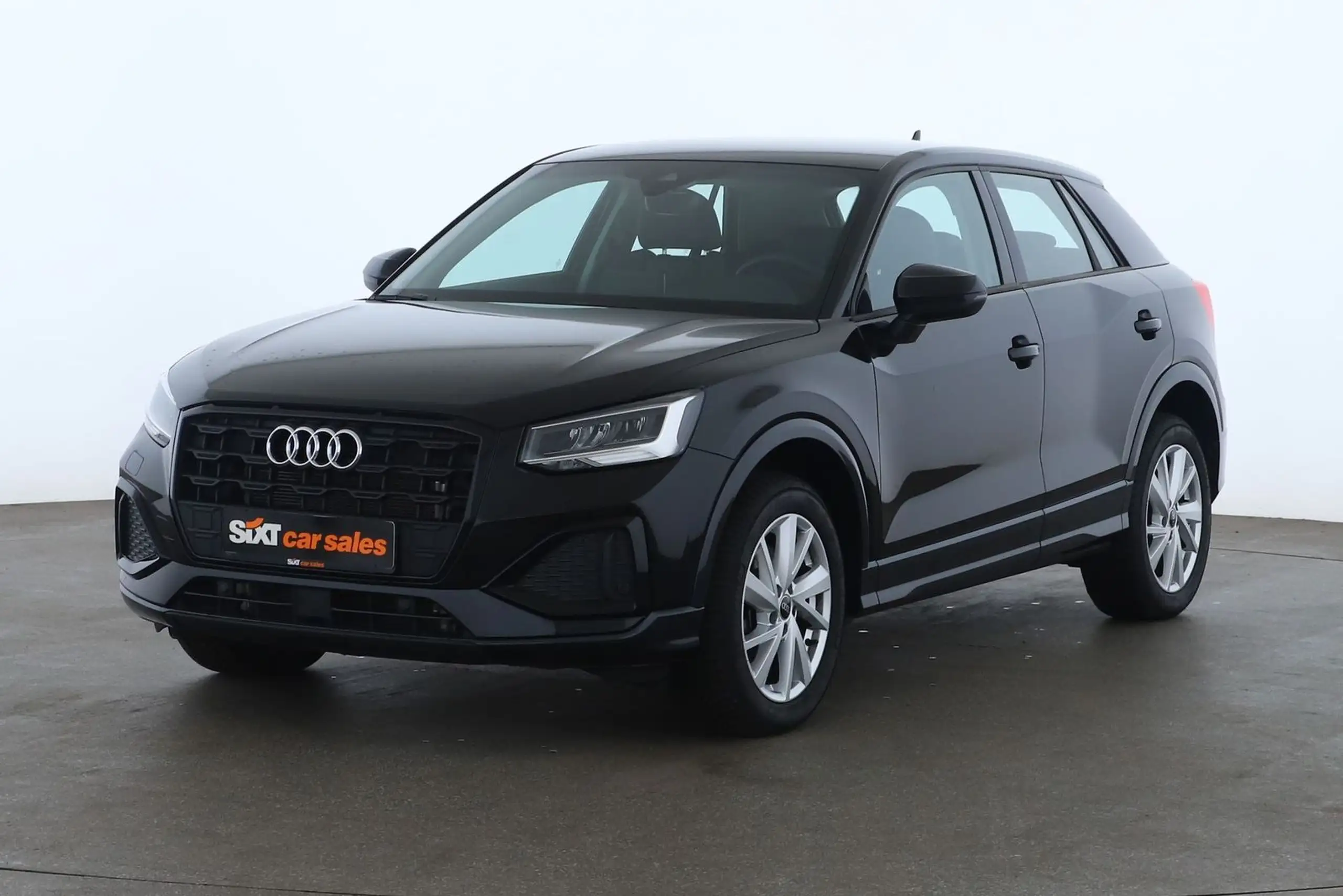 Audi - Q2