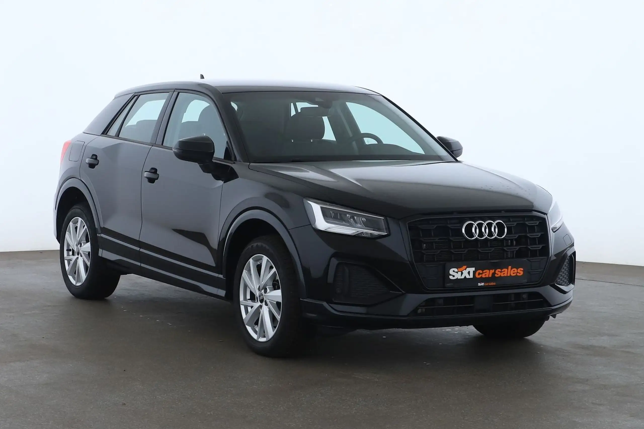 Audi - Q2