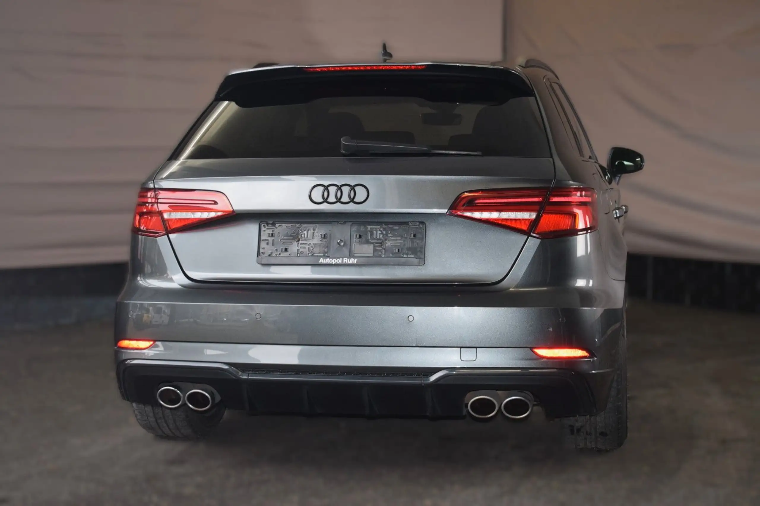 Audi - S3