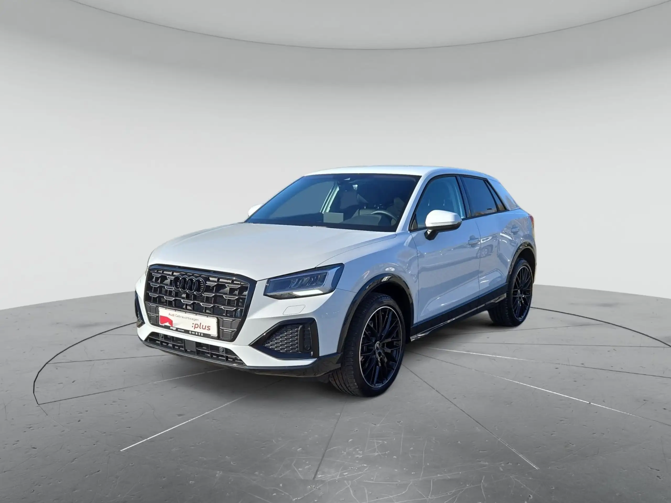 Audi - Q2