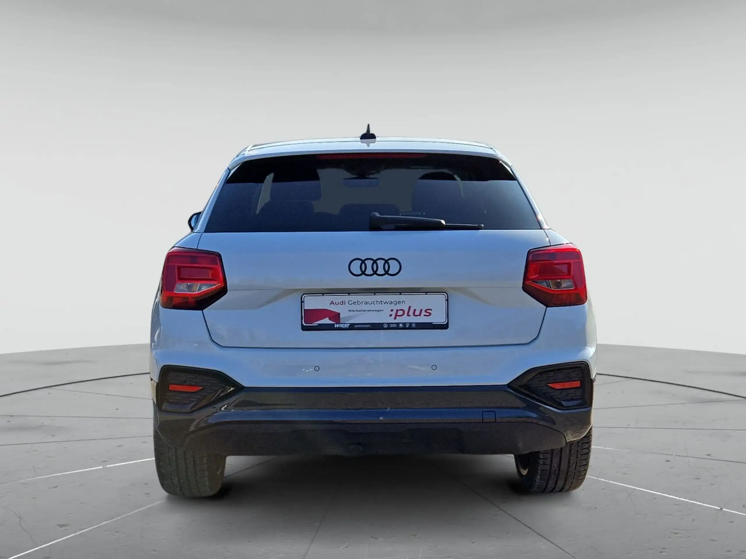 Audi - Q2