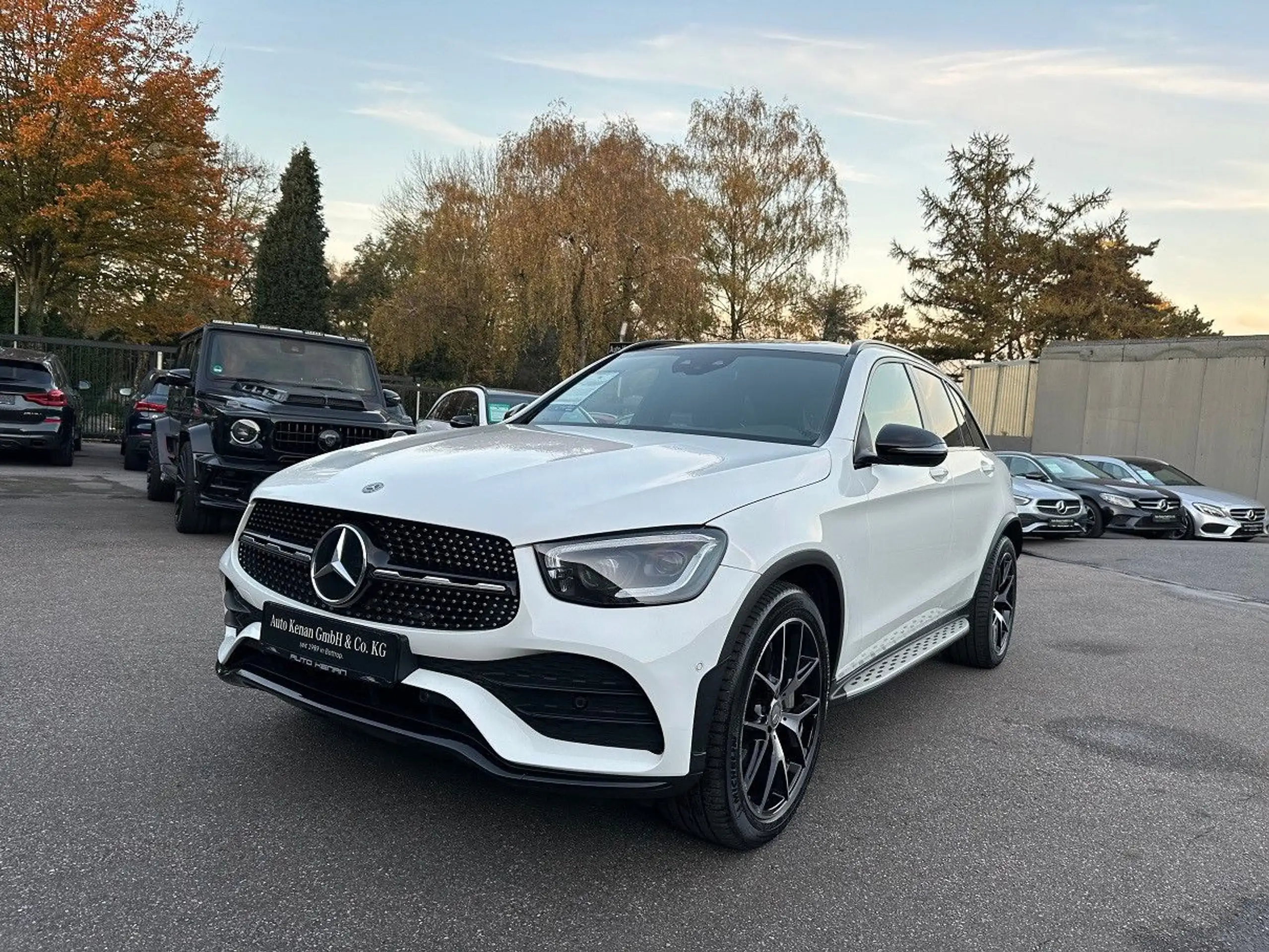 Mercedes-Benz - GLC 220