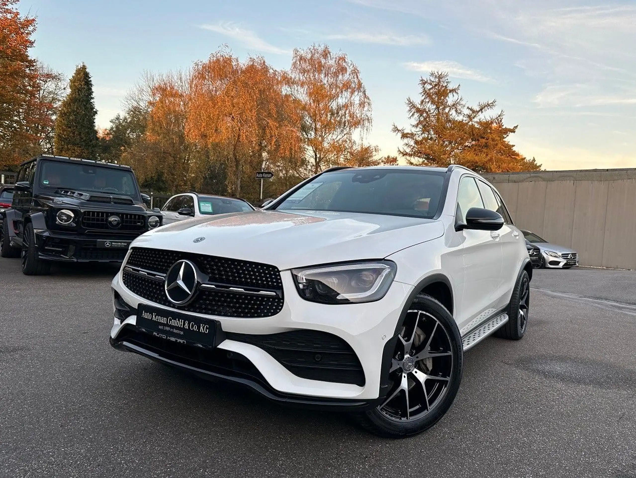 Mercedes-Benz - GLC 220