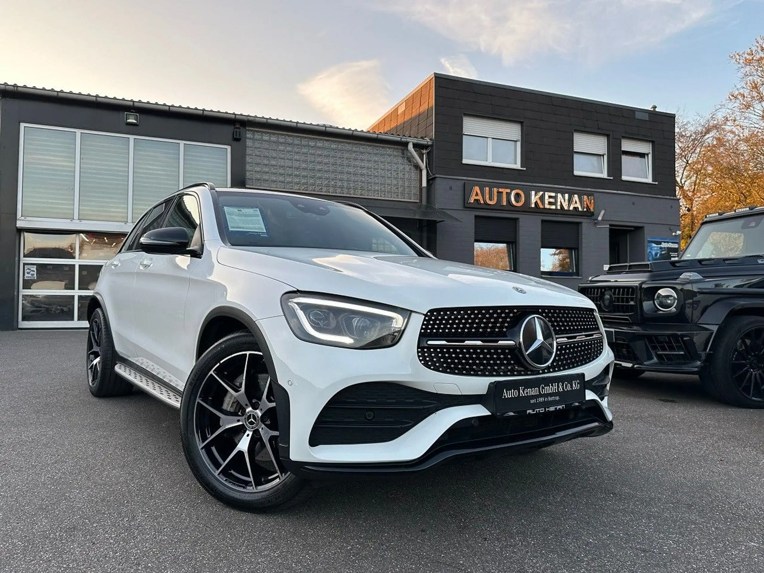 Mercedes-Benz - GLC 220