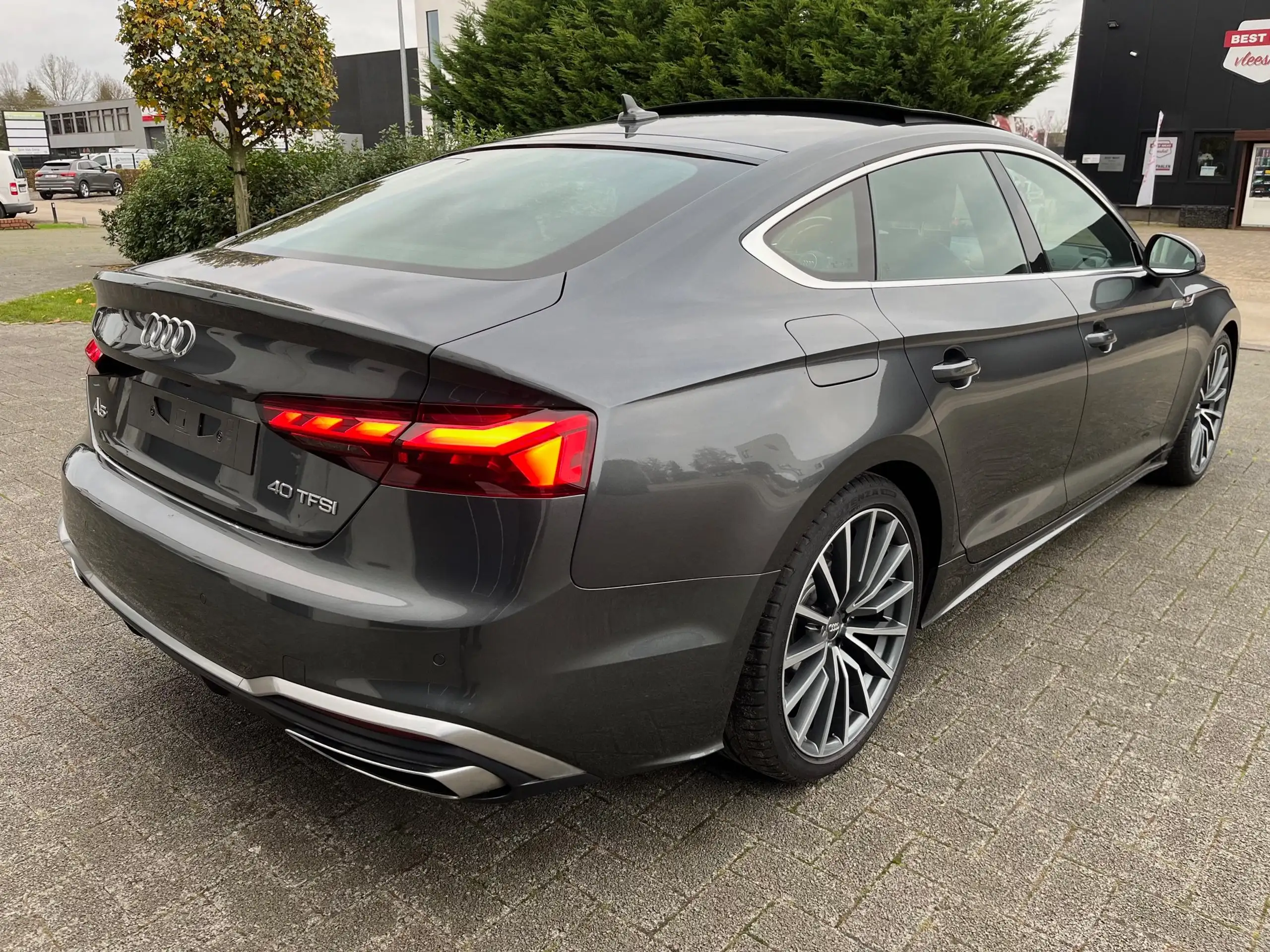 Audi - A5