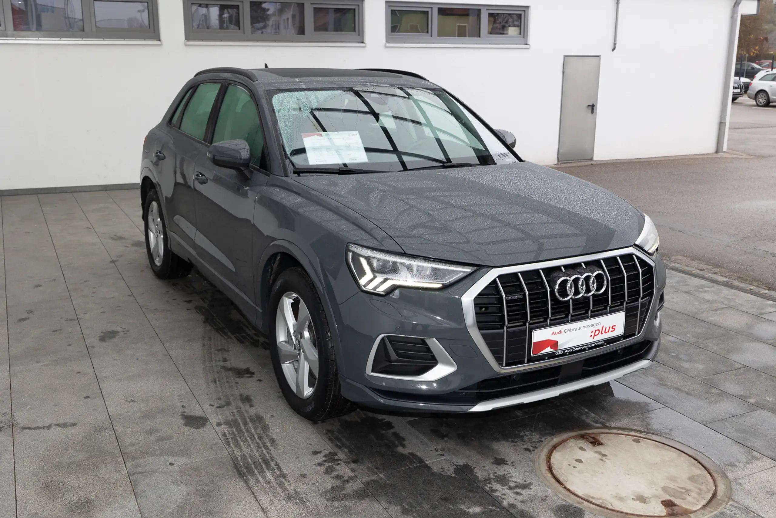 Audi - Q3