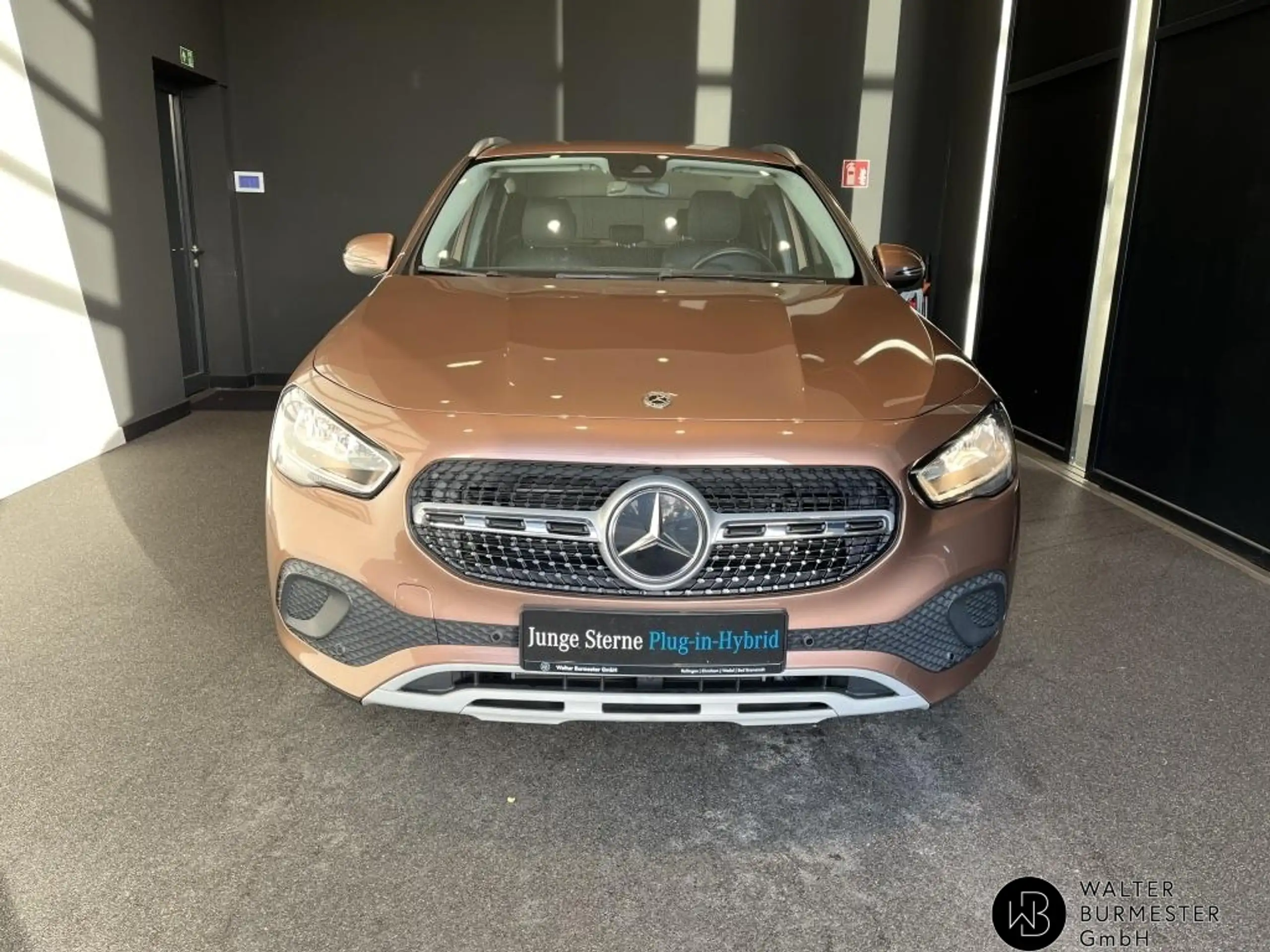 Mercedes-Benz - GLA 250