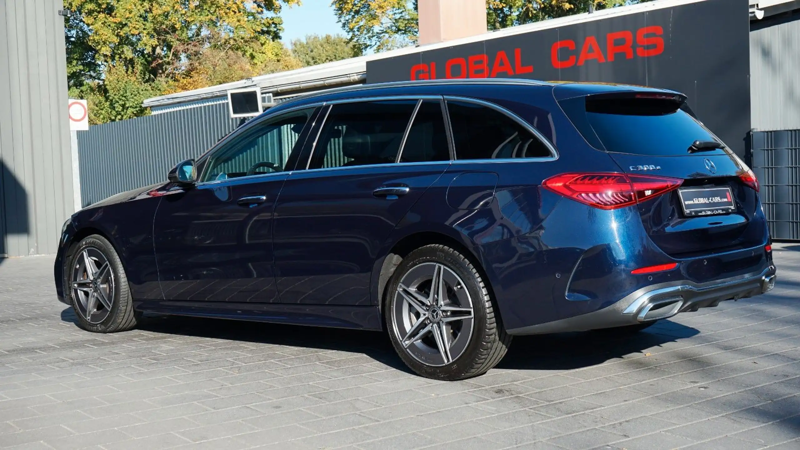 Mercedes-Benz - C 300