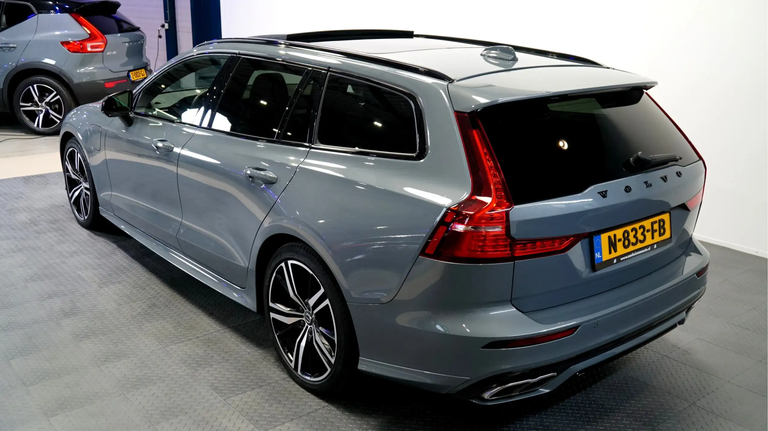 Volvo - V60