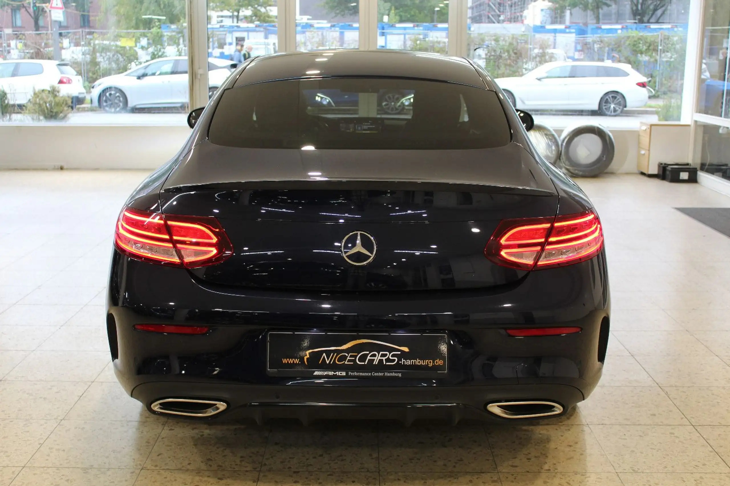 Mercedes-Benz - C 300