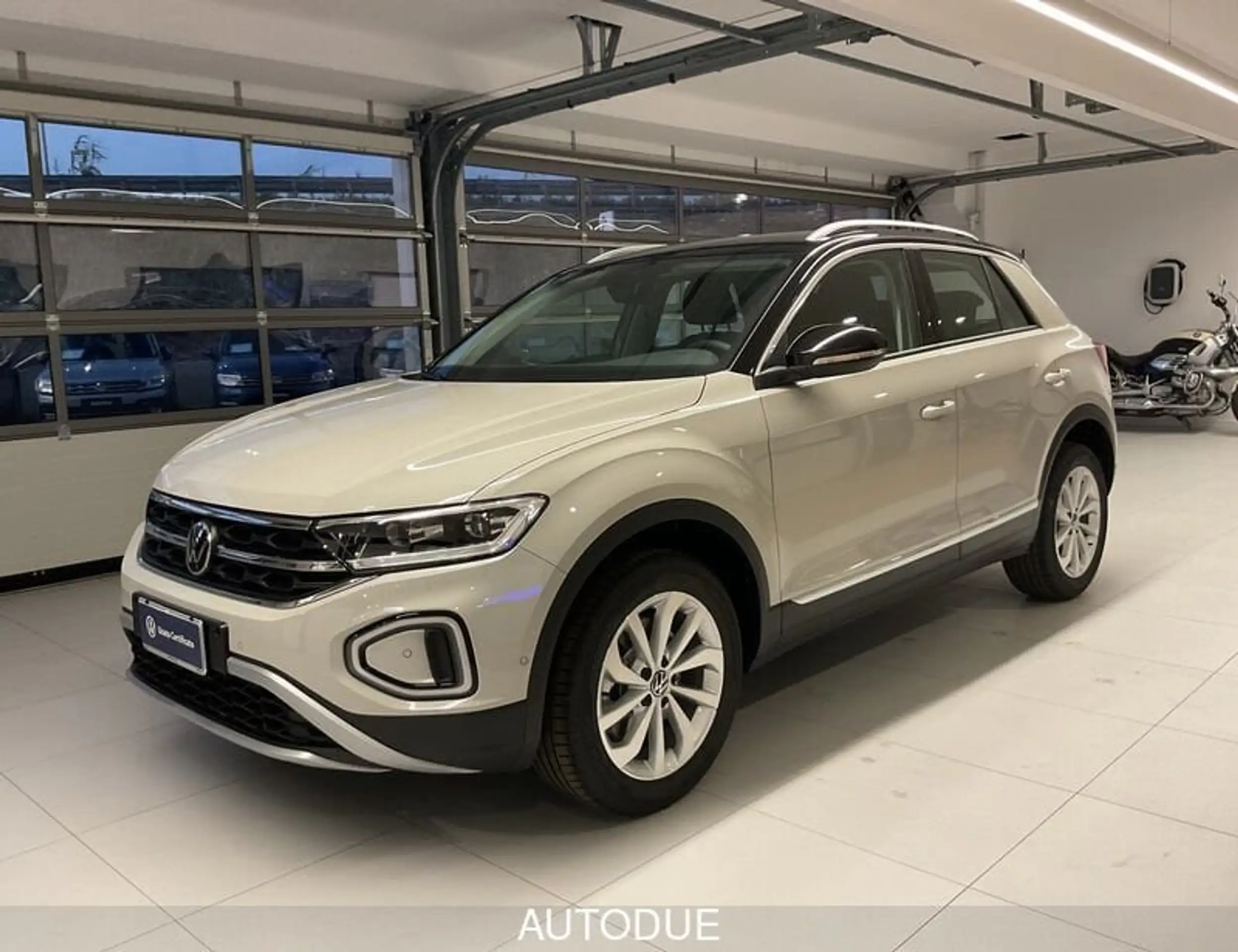 Volkswagen T-Roc 2024