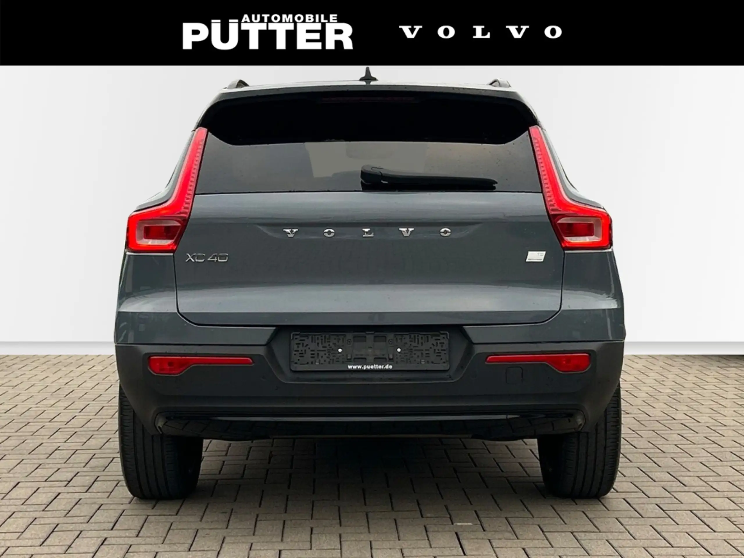 Volvo - XC40