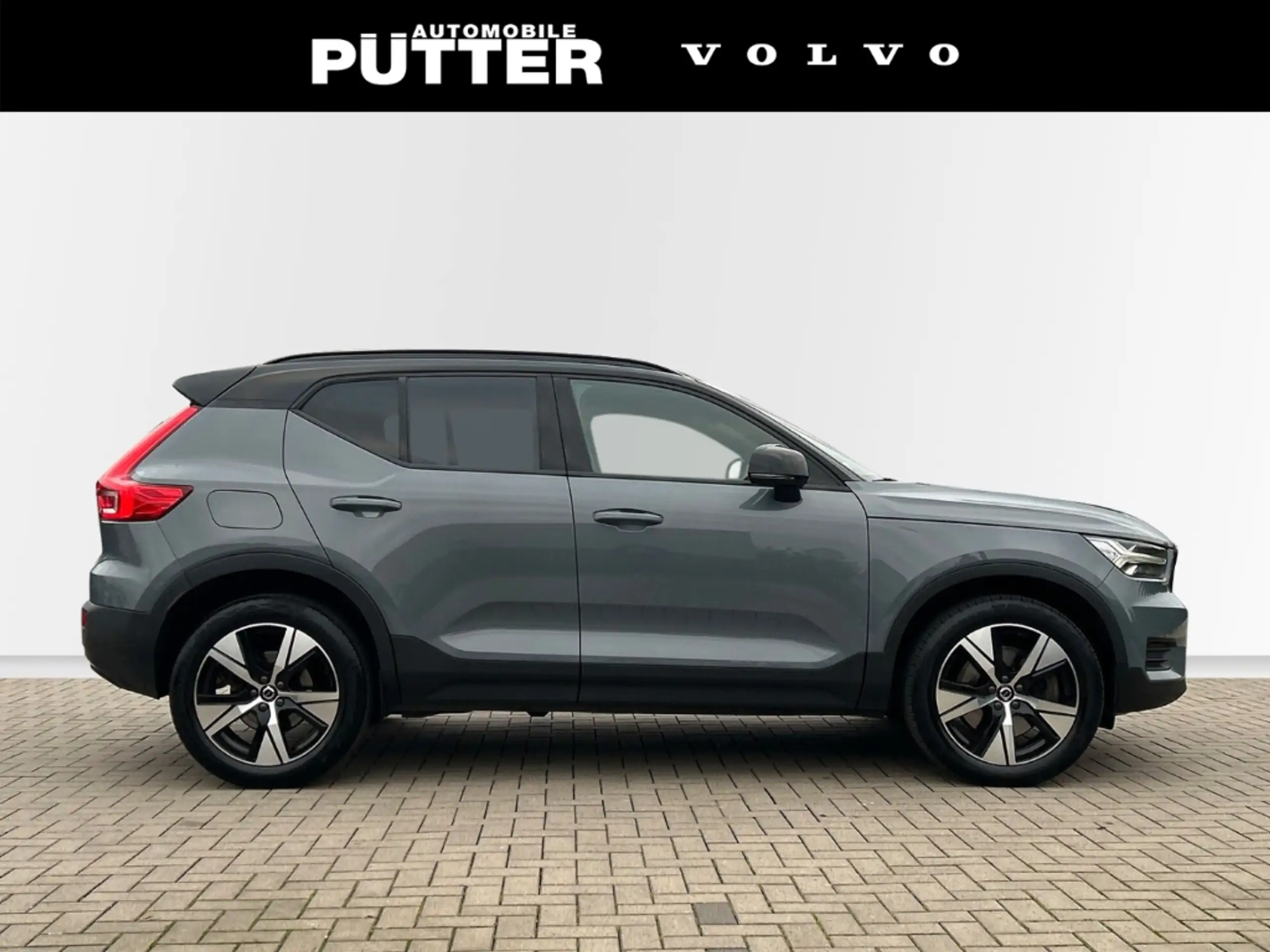 Volvo - XC40