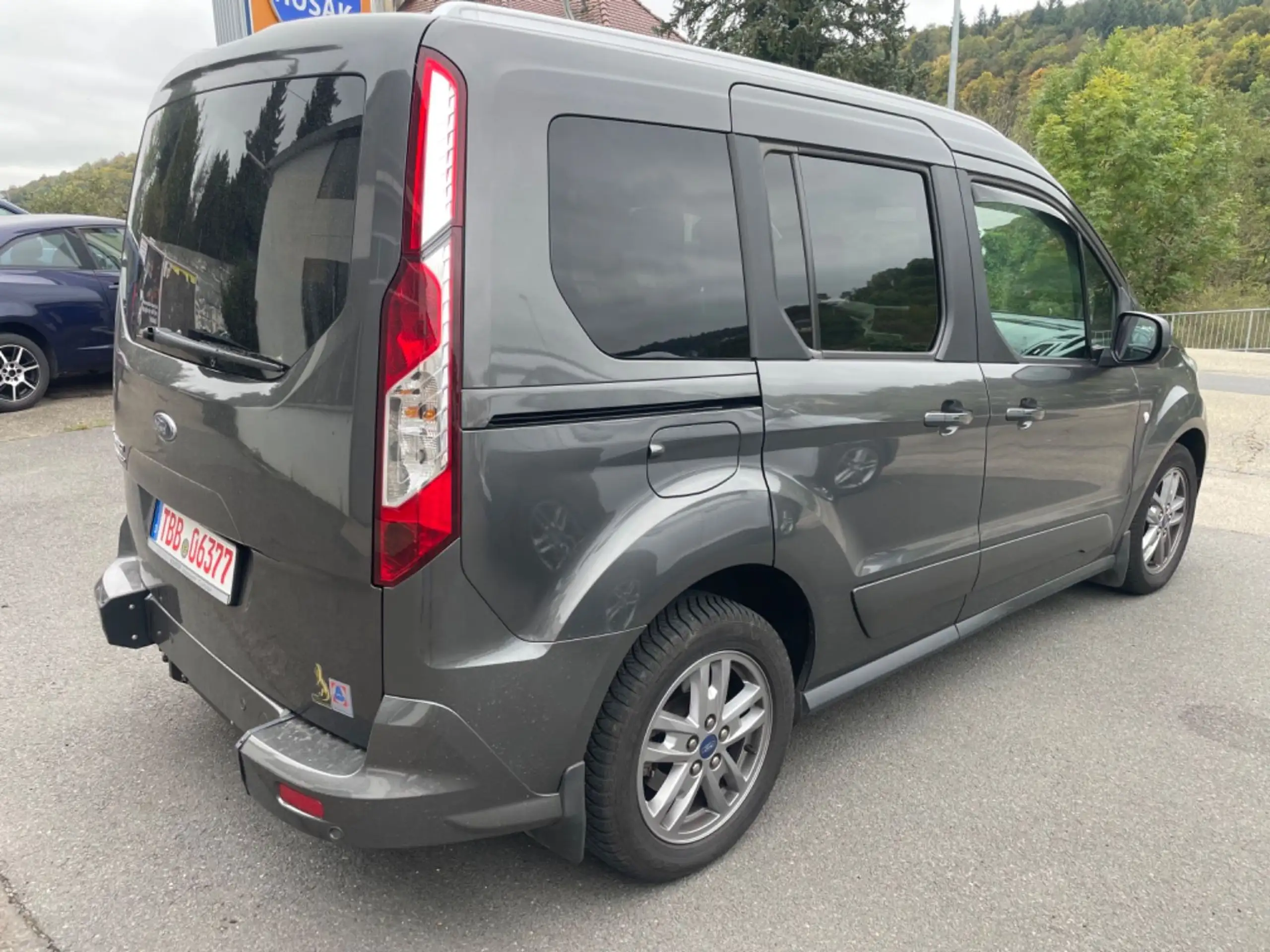 Ford - Tourneo Connect