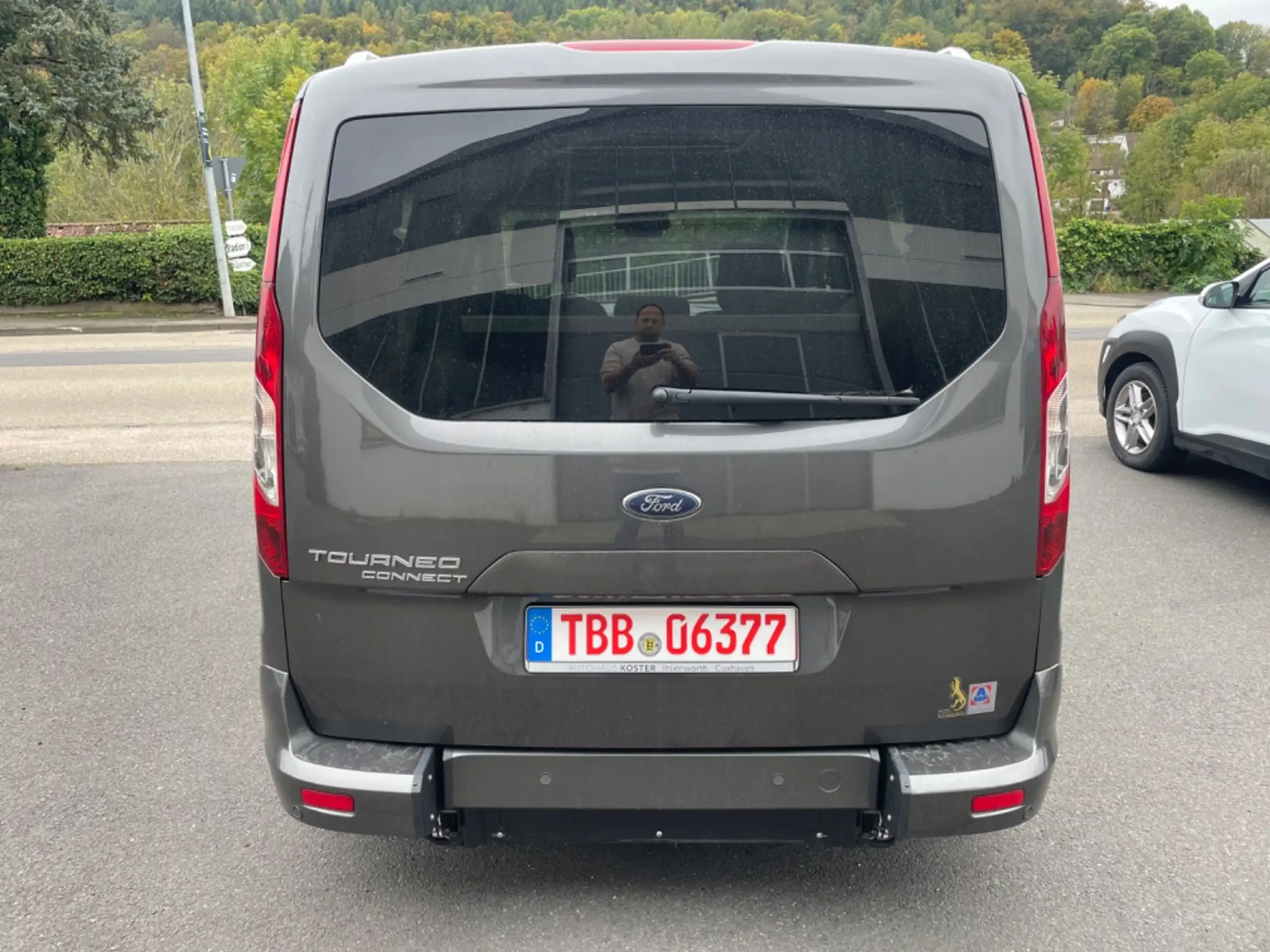 Ford - Tourneo Connect