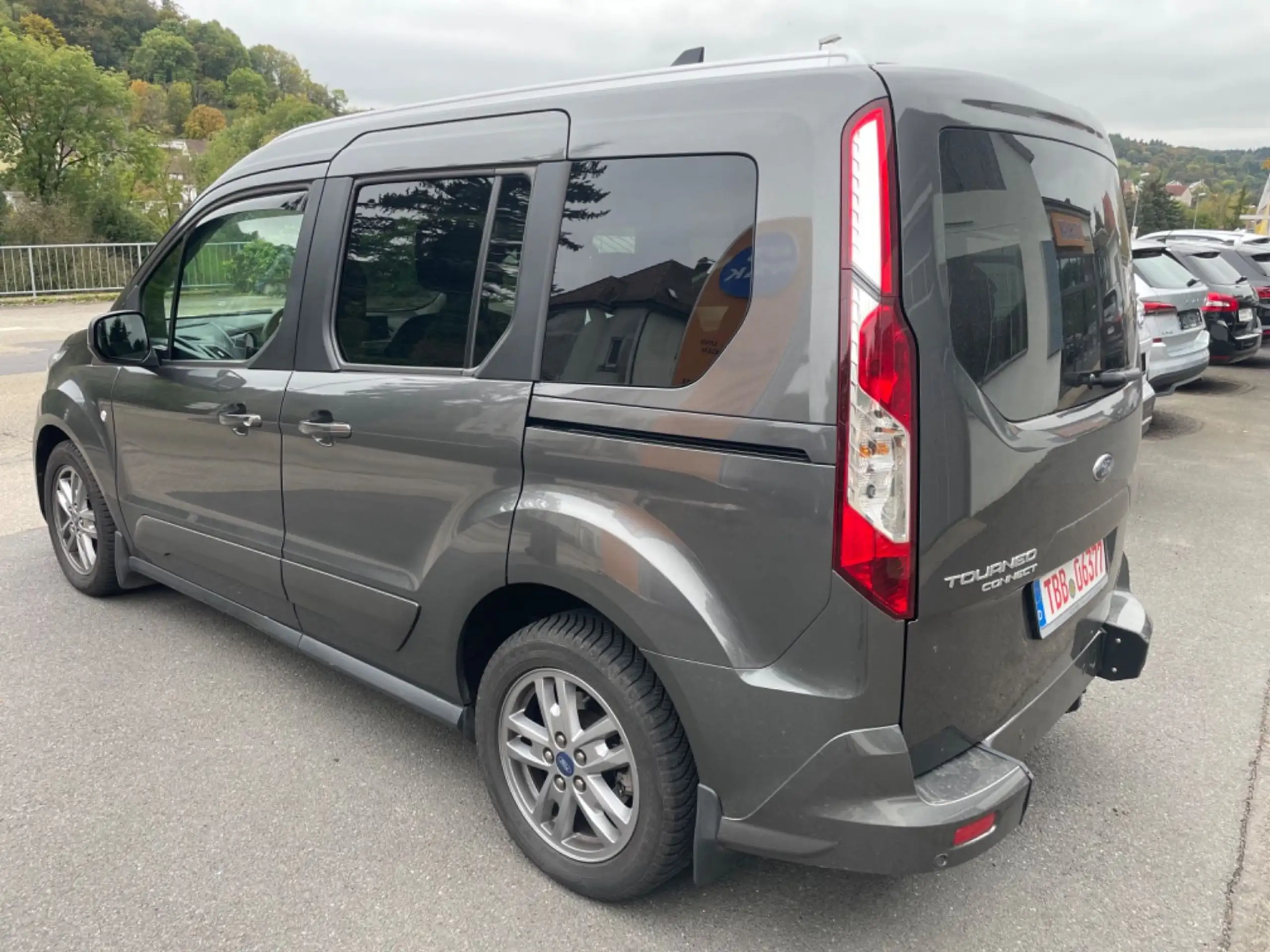 Ford - Tourneo Connect