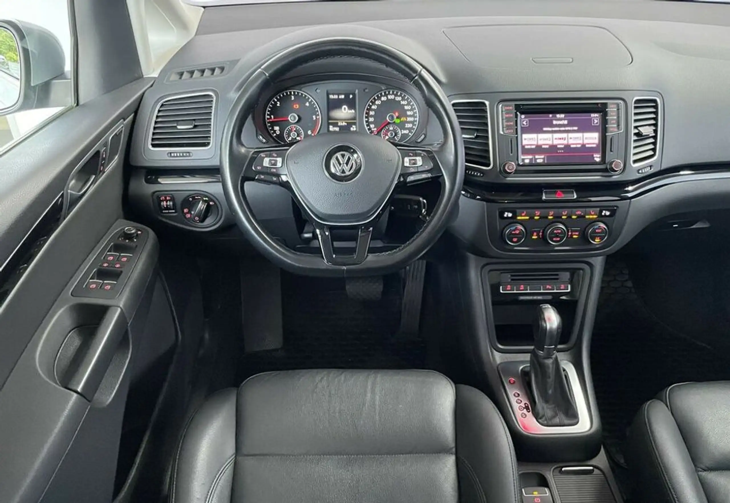 Volkswagen - Sharan